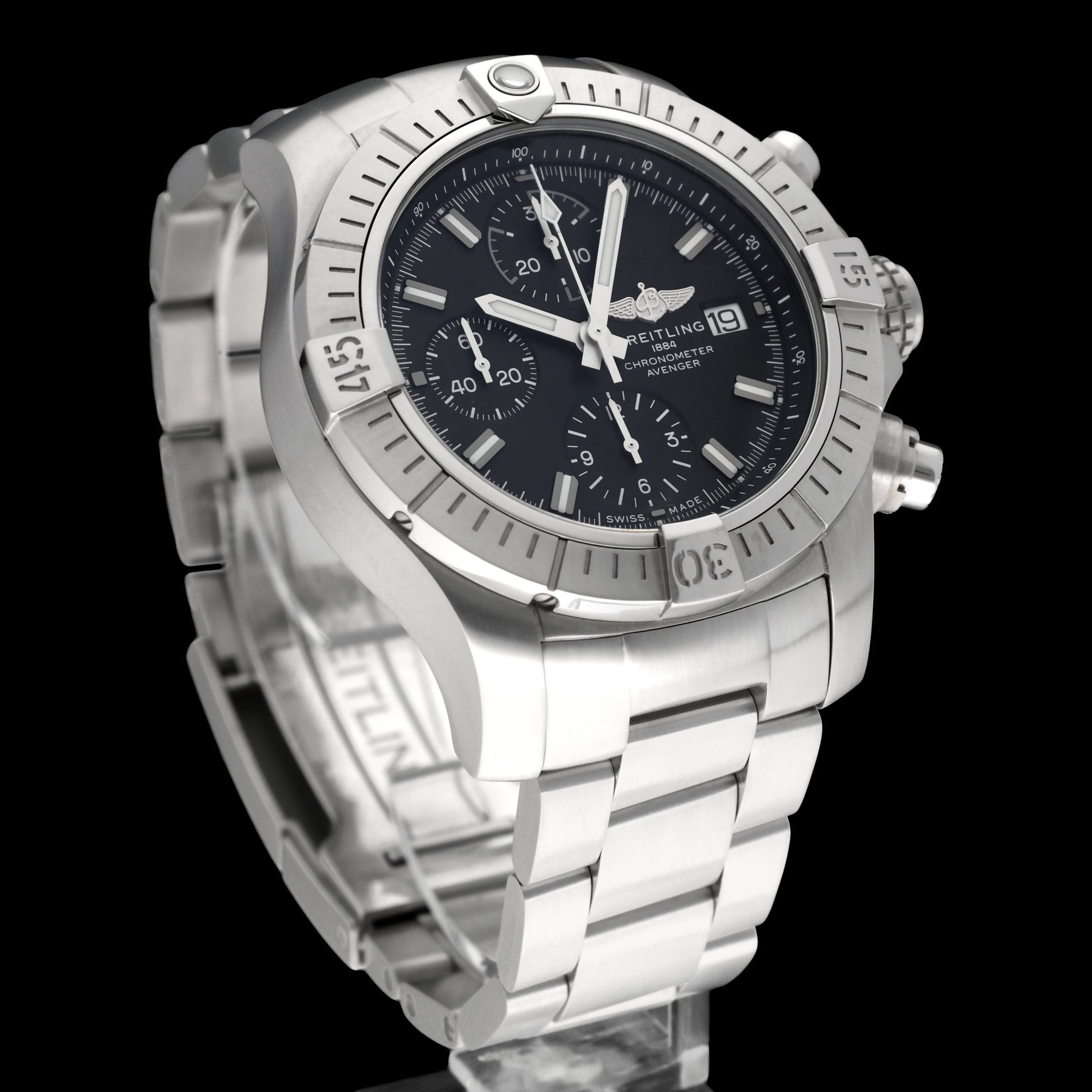 Breitling Super Avenger II A13385 - 2023 - Breitling horloge - Breitling kopen - Breitling heren horloge - Trophies Watches