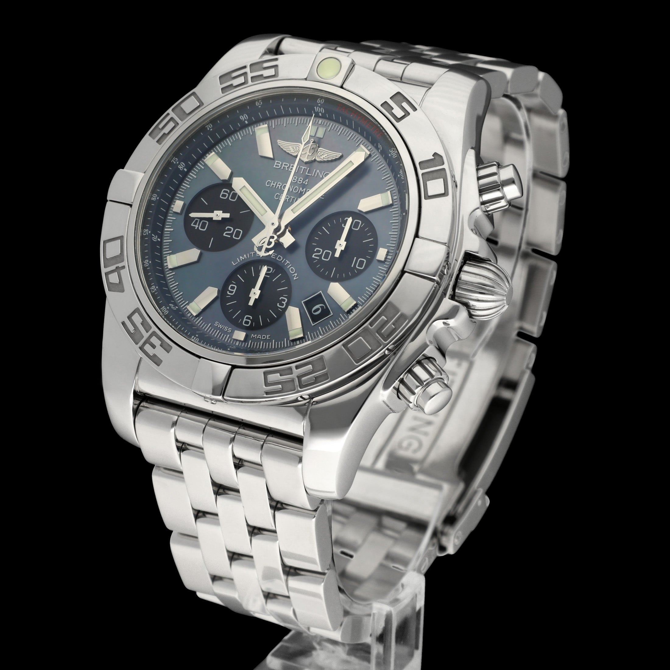 Breitling Chronomat AB0111 - Breitling horloge - Breitling kopen - Breitling heren horloge - Trophies Watches