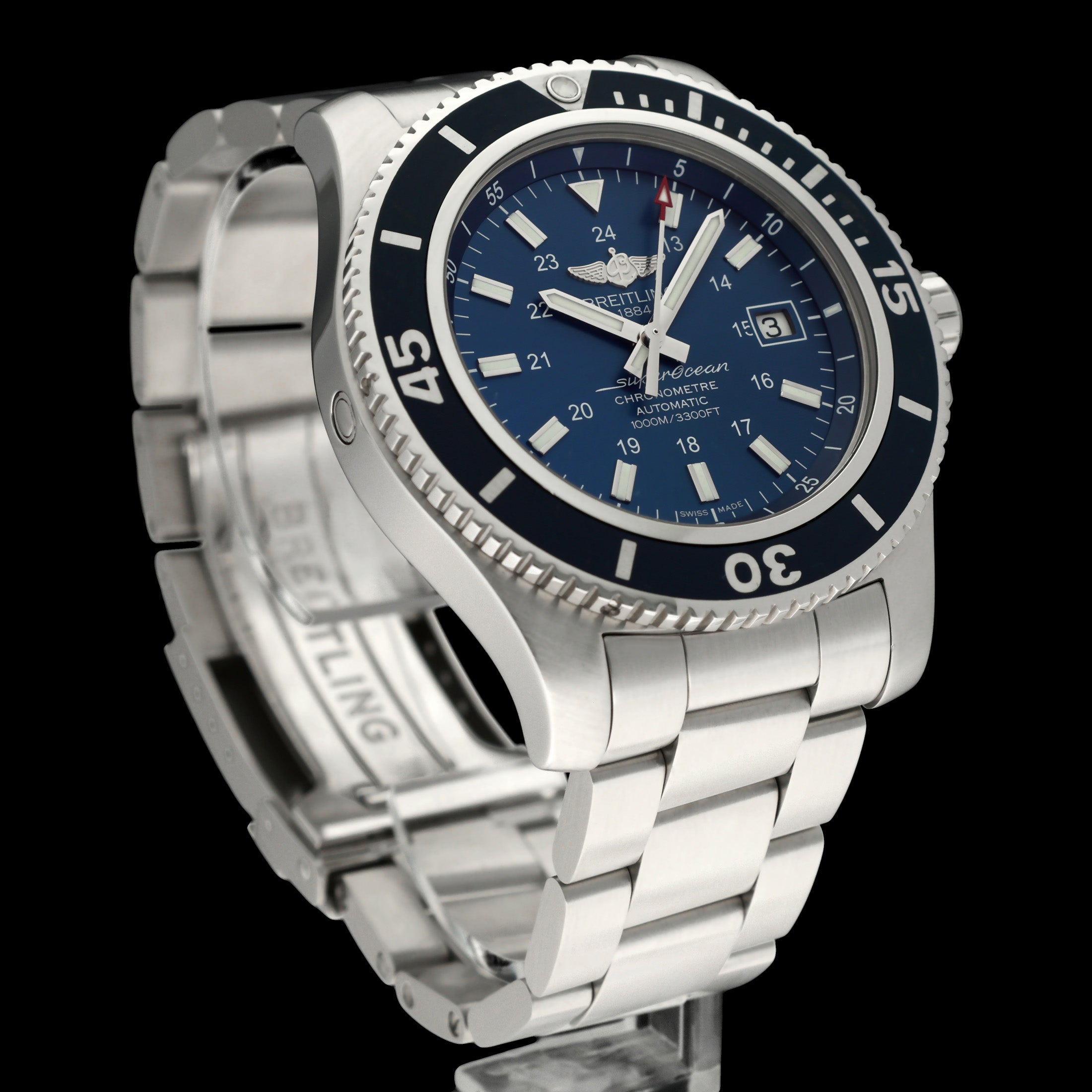 Breitling Superocean II 44 A17392 - 2018 - Breitling horloge - Breitling kopen - Breitling heren horloge - Trophies Watches