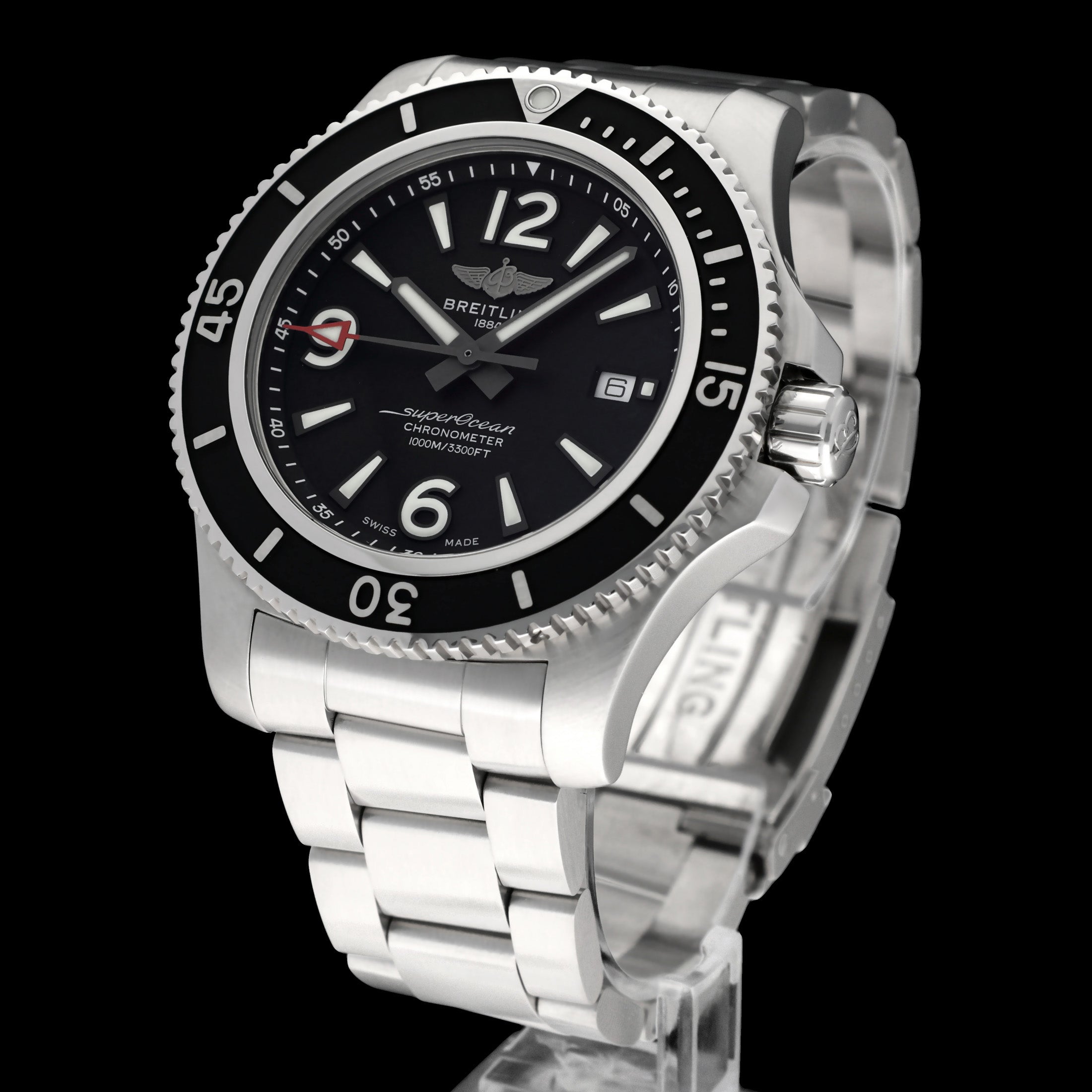 Breitling Superocean 42 A17367 - 2022 - Breitling horloge - Breitling kopen - Breitling heren horloge - Trophies Watches