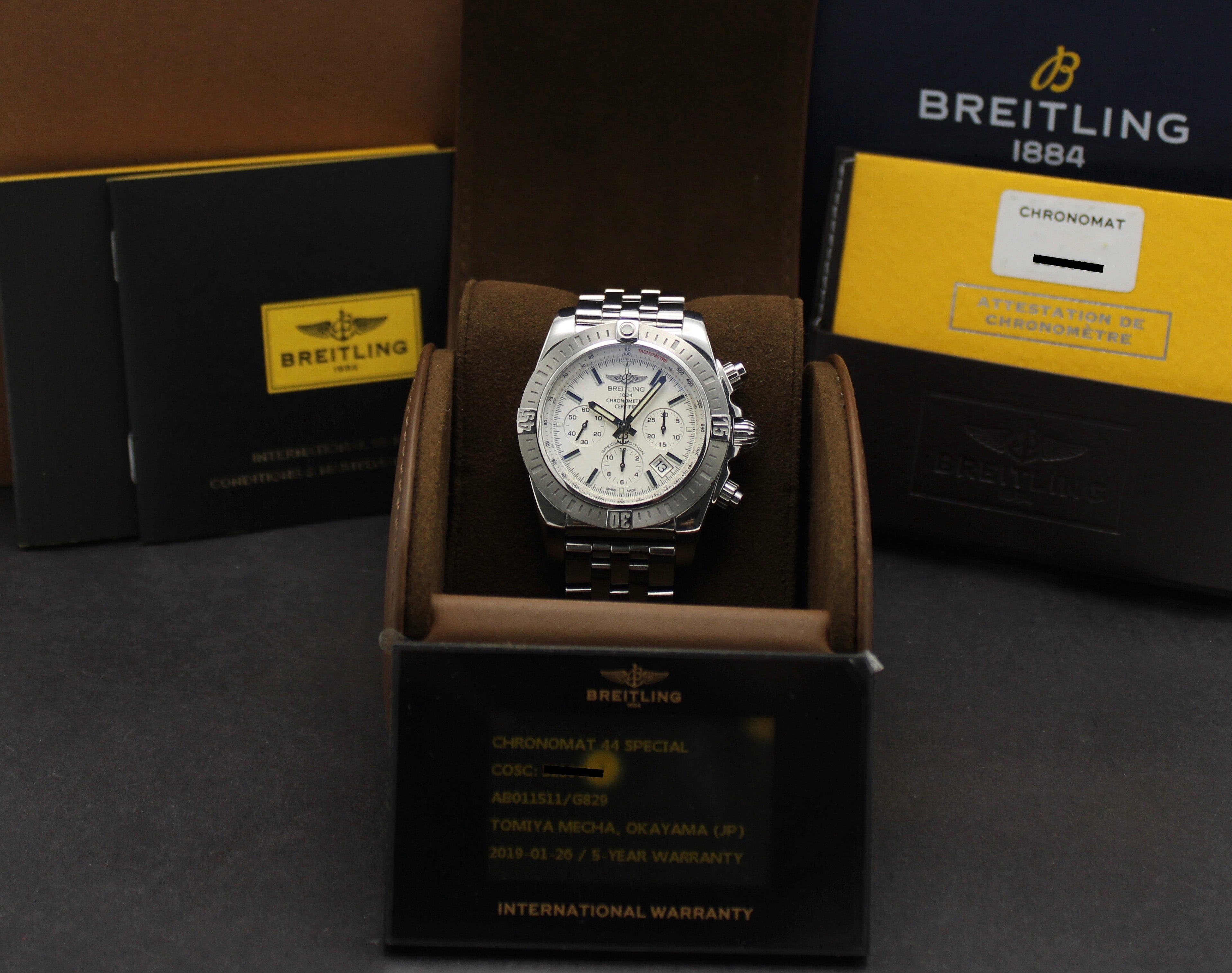 Breitling Chronomat AB0115 - Breitling horloge - Breitling kopen - Breitling heren horloge - Trophies Watches