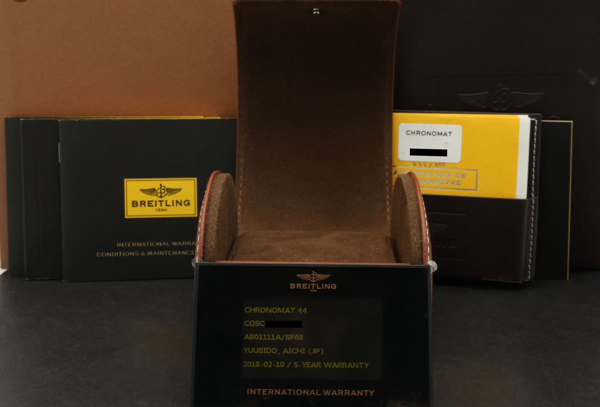 Breitling Chronomat AB0111 - Breitling horloge - Breitling kopen - Breitling heren horloge - Trophies Watches