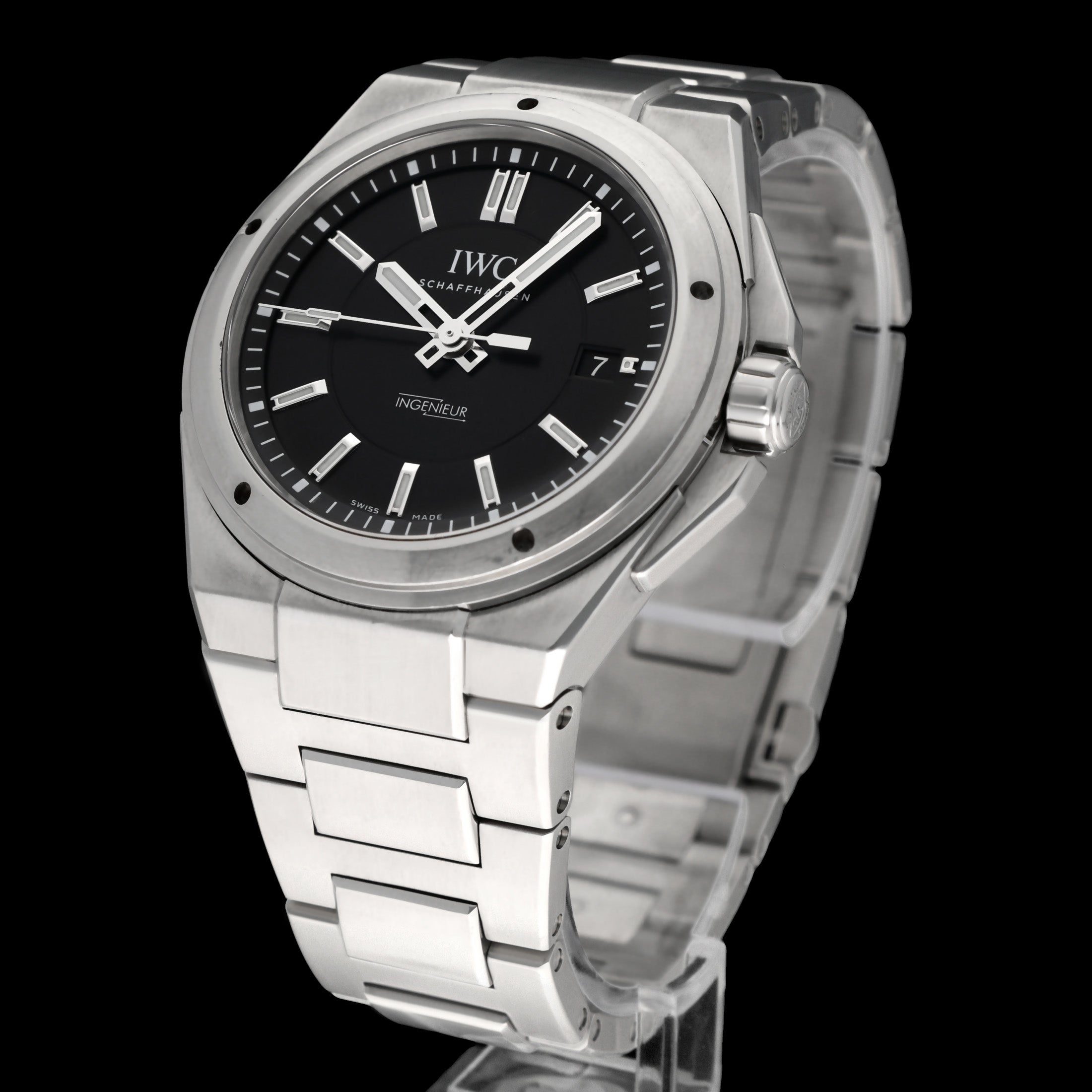 IWC Ingenieur IW323902 - 2015 - IWC horloge - IWC kopen - IWC heren horloge - Trophies Watches