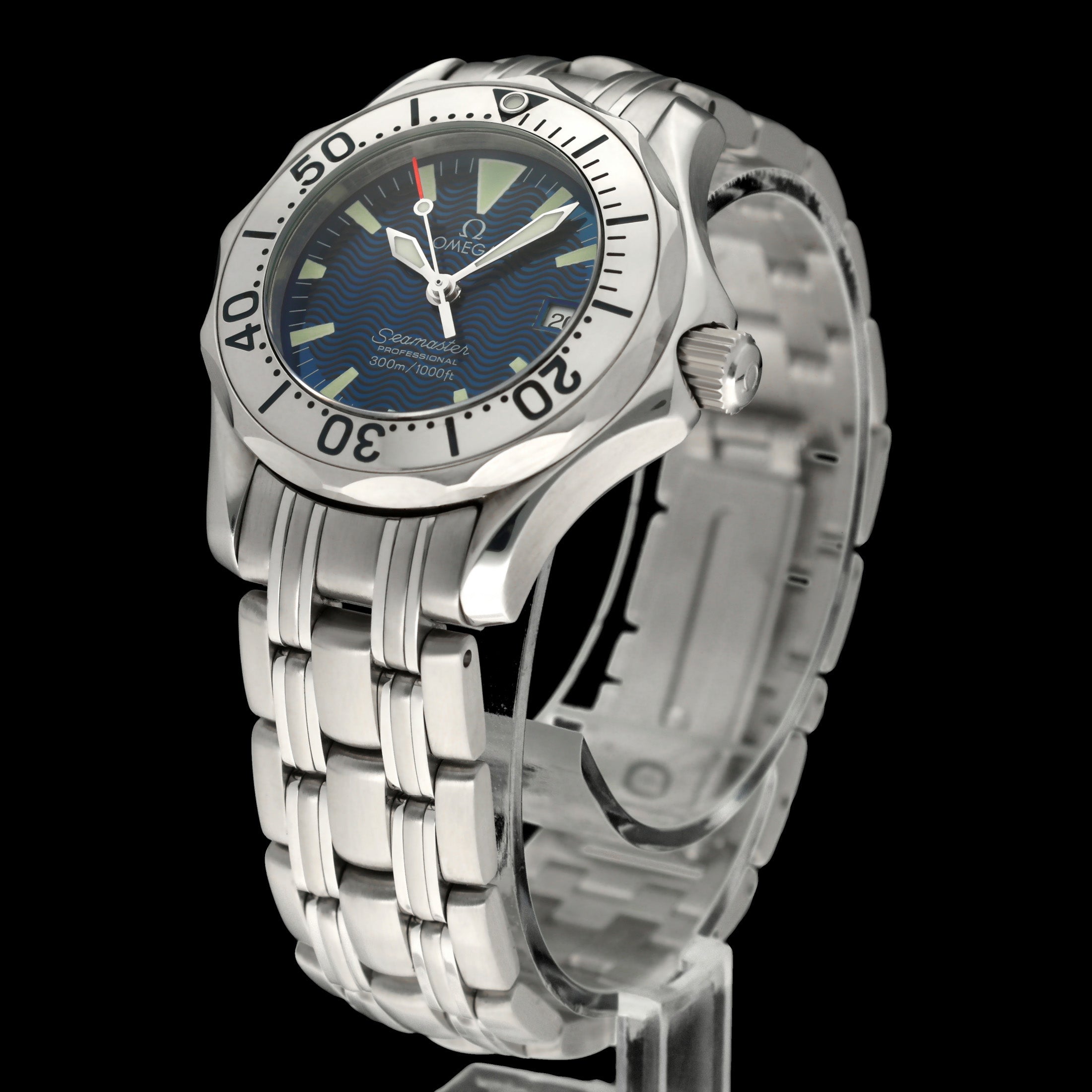 Omega Seamaster Diver 300 M 2554.80.00- 2001 - Omega horloge - Omega kopen - Omega heren horloge - Trophies Watches