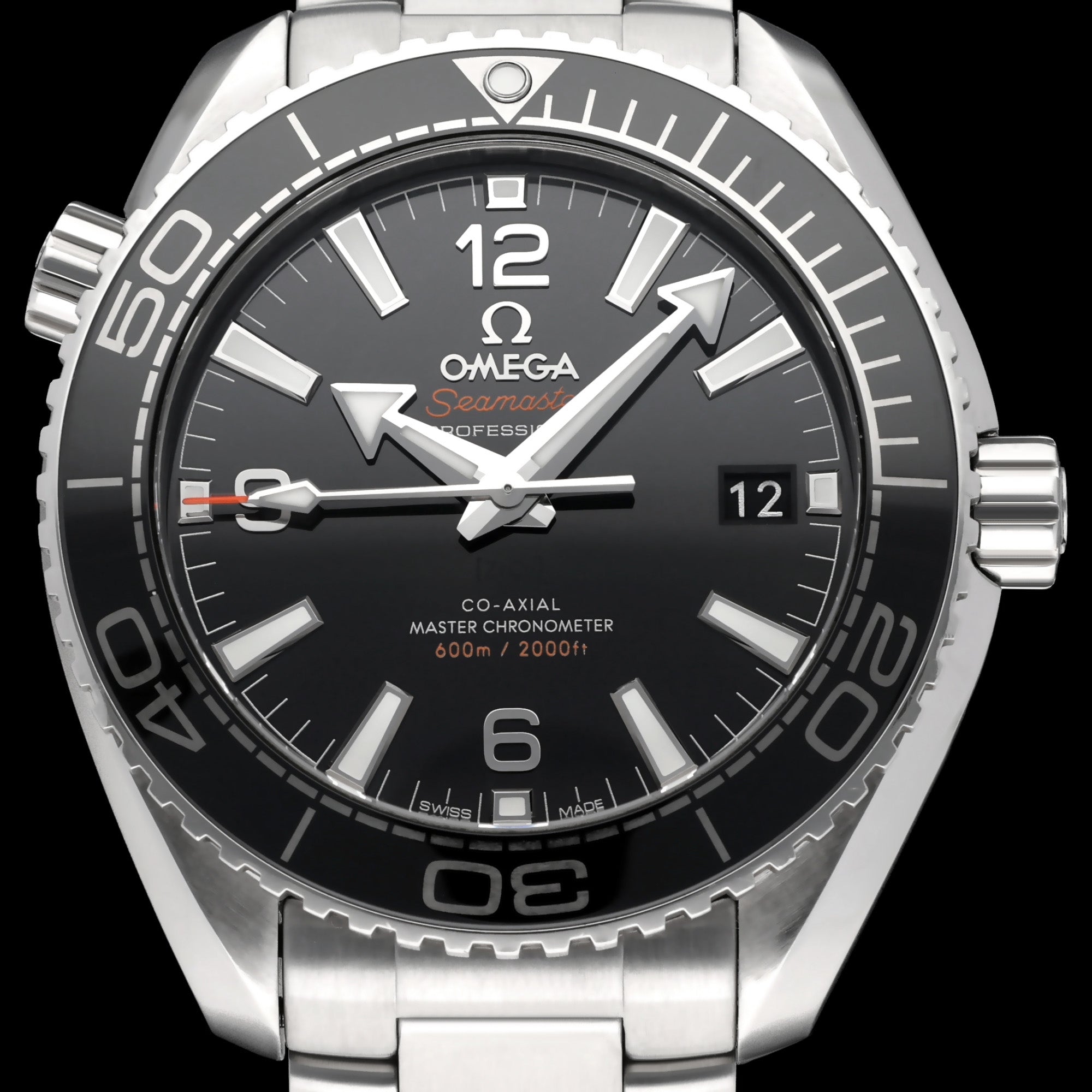 Omega Seamaster Planet Ocean 215.30.40.20.01.001 - 2018 - Omega horloge - Omega kopen - Omega heren horloge - Trophies Watches