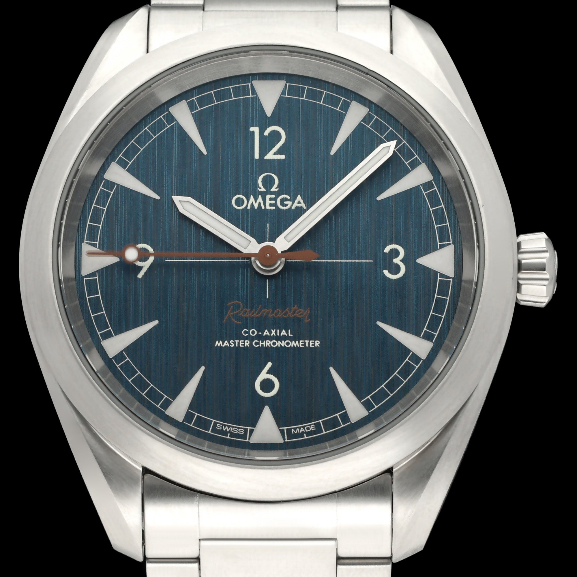 Omega Seamaster Railmaster 220.10.40.20.03.001 - 2018 - Omega horloge - Omega kopen - Omega heren horloge - Trophies Watches