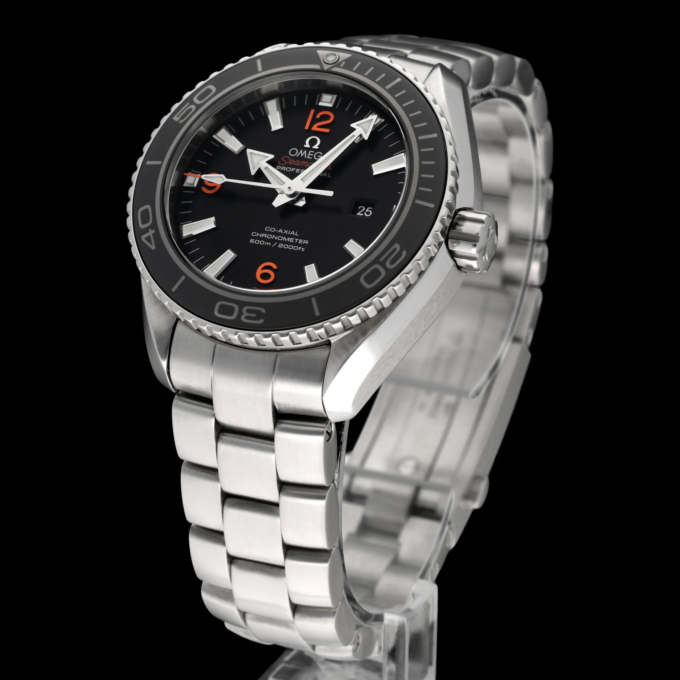 Omega Seamaster Planet Ocean 232.30.38.20.01.002 - 2018 - Omega horloge - Omega kopen - Omega heren horloge - Trophies Watches