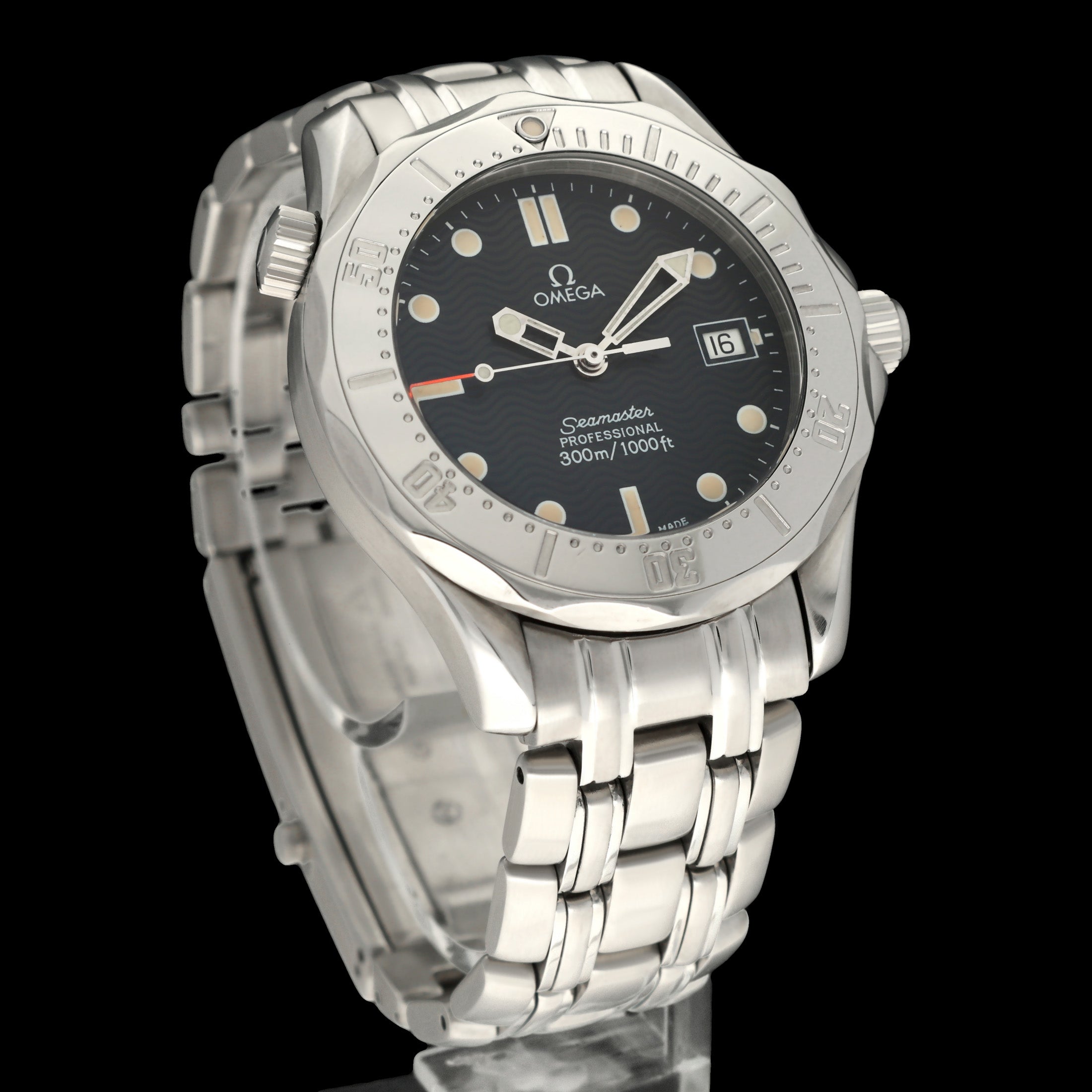 Omega Seamaster Diver 300 M 2562.80.00 - 1995 - Omega horloge - Omega kopen - Omega heren horloge - Trophies Watches