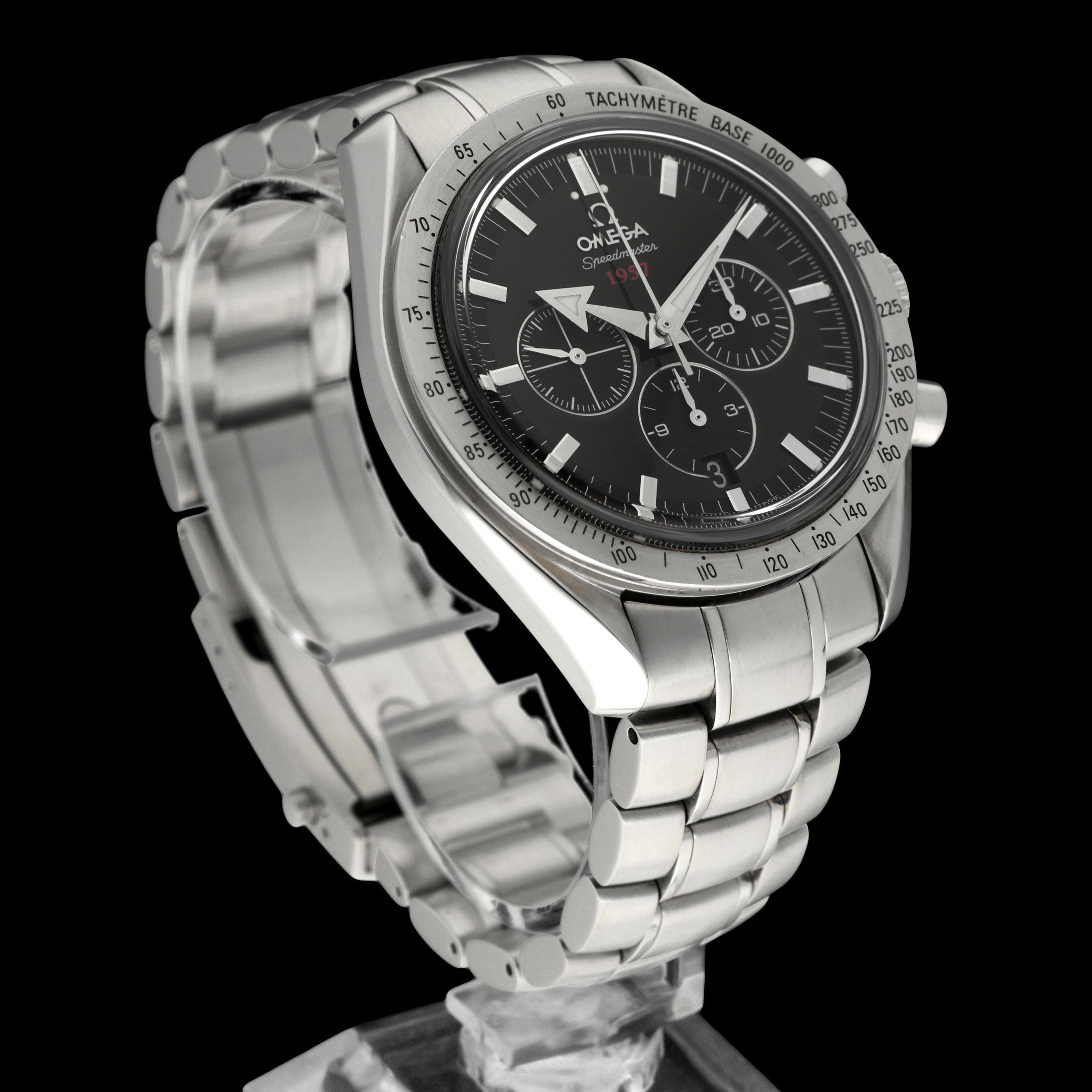 Omega Speedmaster Broad Arrow 321.10.42.50.01.001 - 2017 - Omega horloge - Omega kopen - Omega heren horloges - Trophies Watches