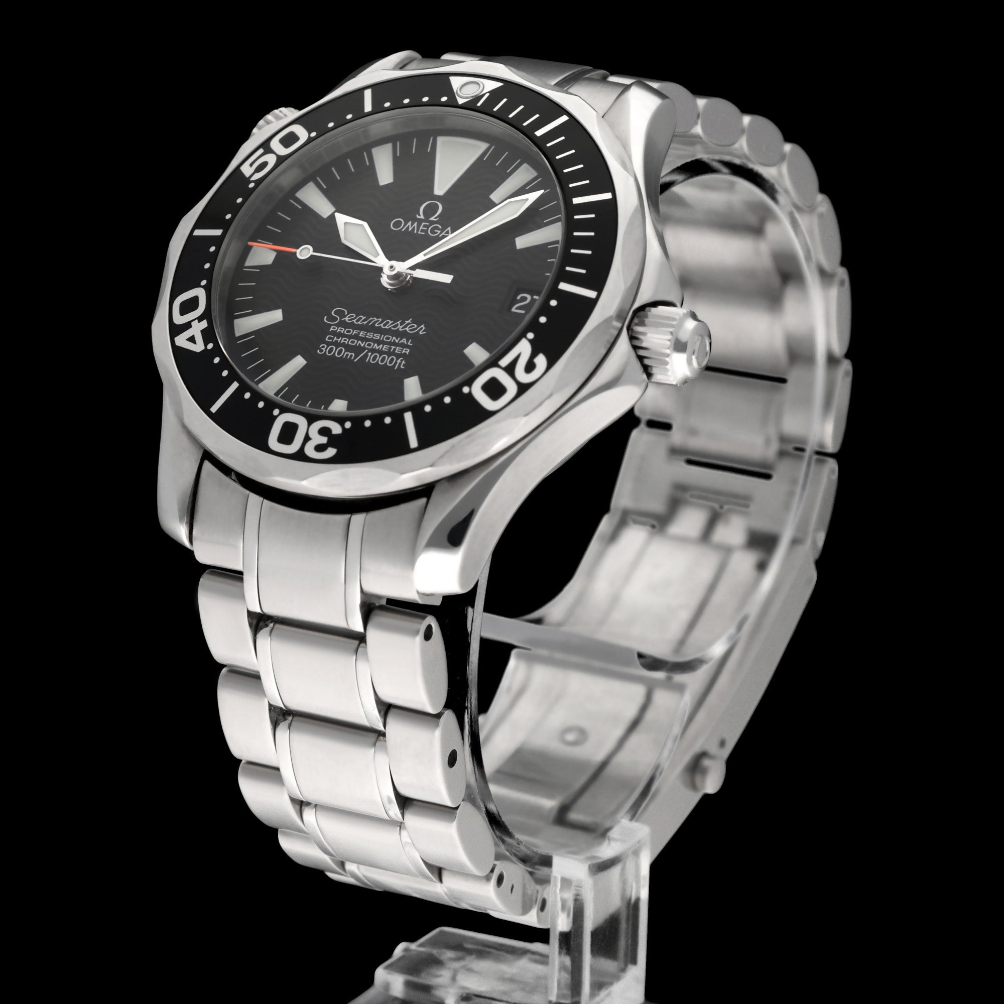 Omega Seamaster Diver 300 M 2252.50 - 2006 - Omega horloge - Omega kopen - Omega heren horloge - Trophies Watches