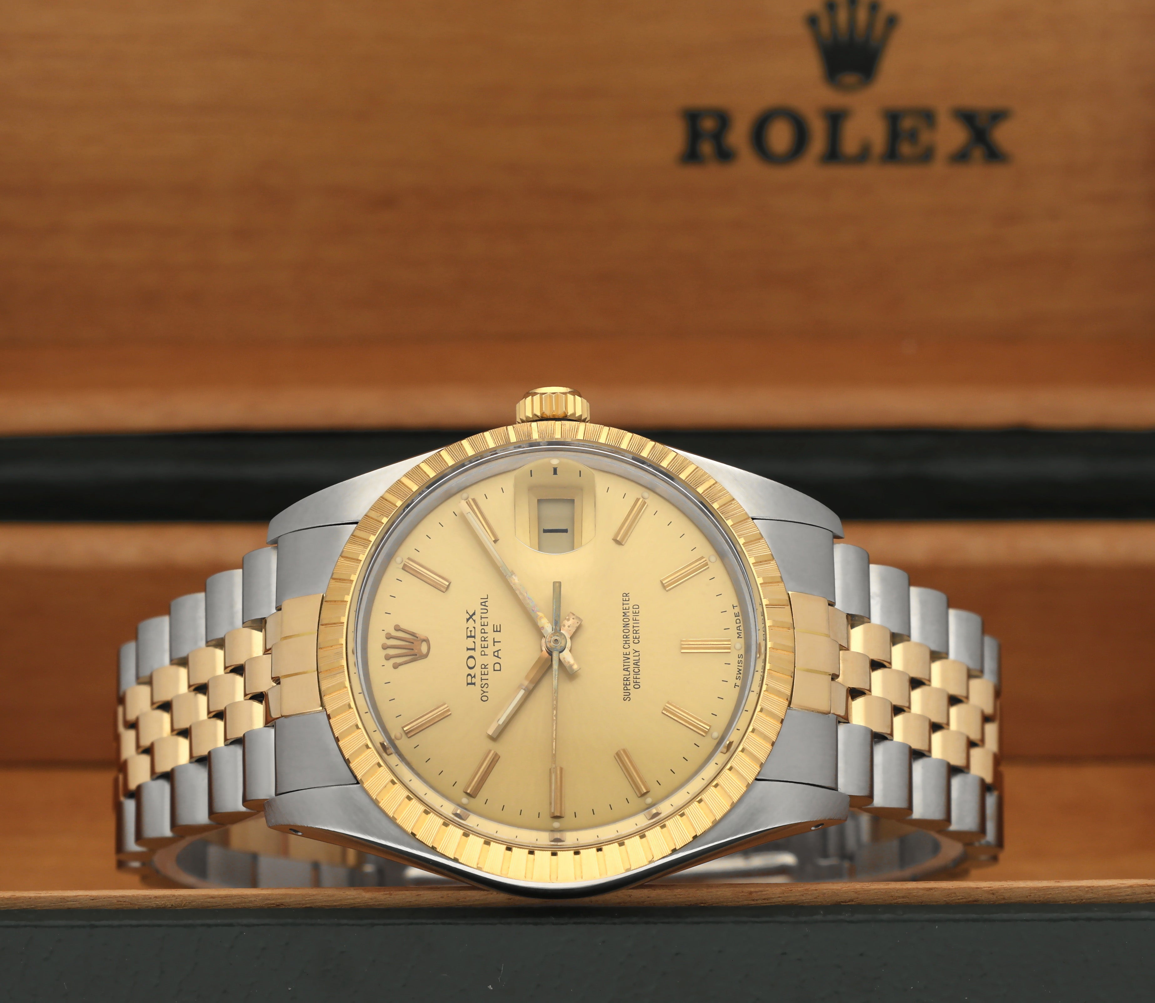 Rolex Oyster Perpetual Date 15053 - 1988 - Rolex horloge - Rolex kopen - Rolex heren horloge - Trophies Watches
