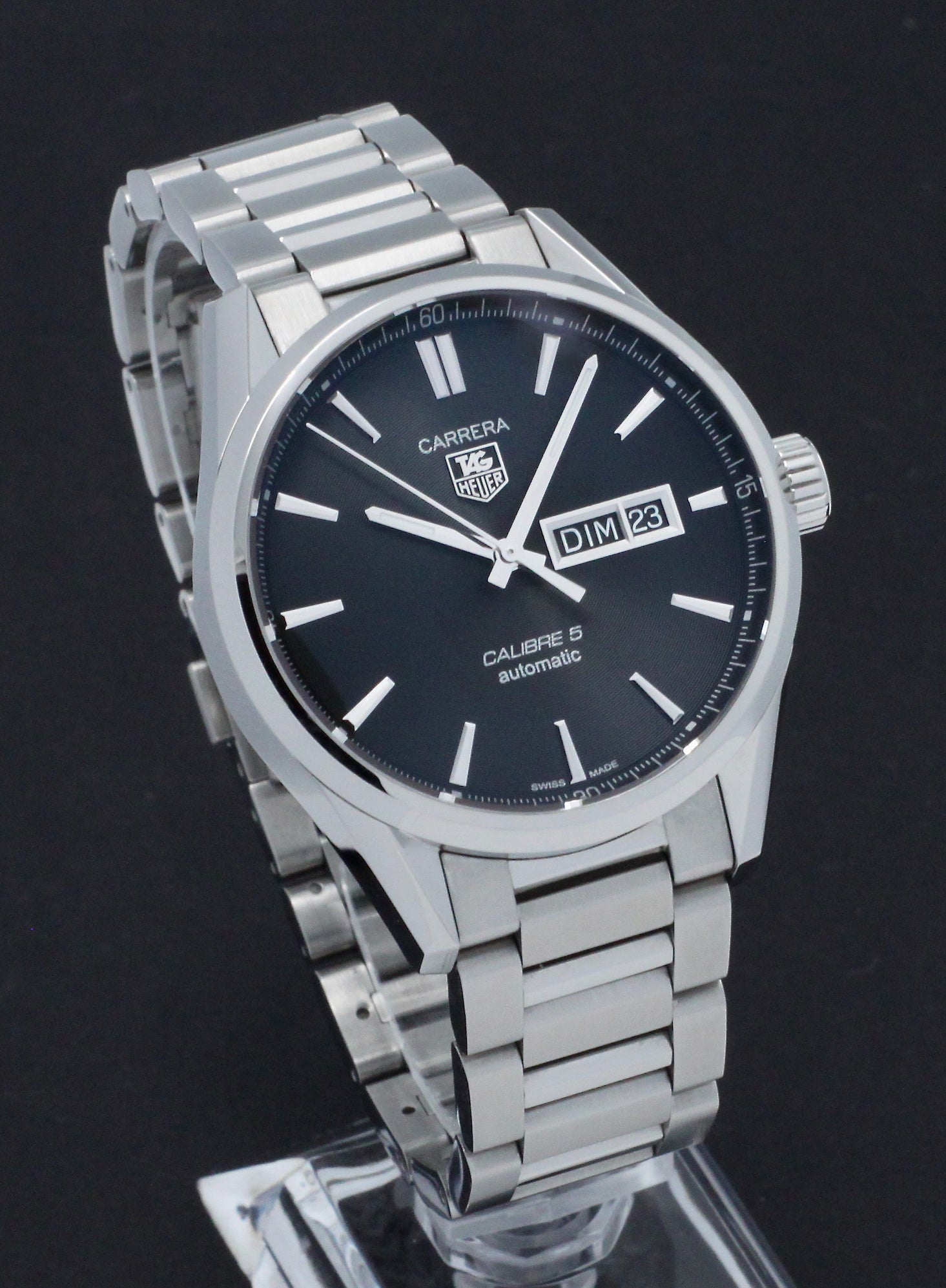 TAG Heuer Carrera Calibre 5 WAR201A.BA0723 - 2020 - TAG Heuer horloge - TAG Heuer kopen - TAG Heuer heren horloge - Trophies Watches