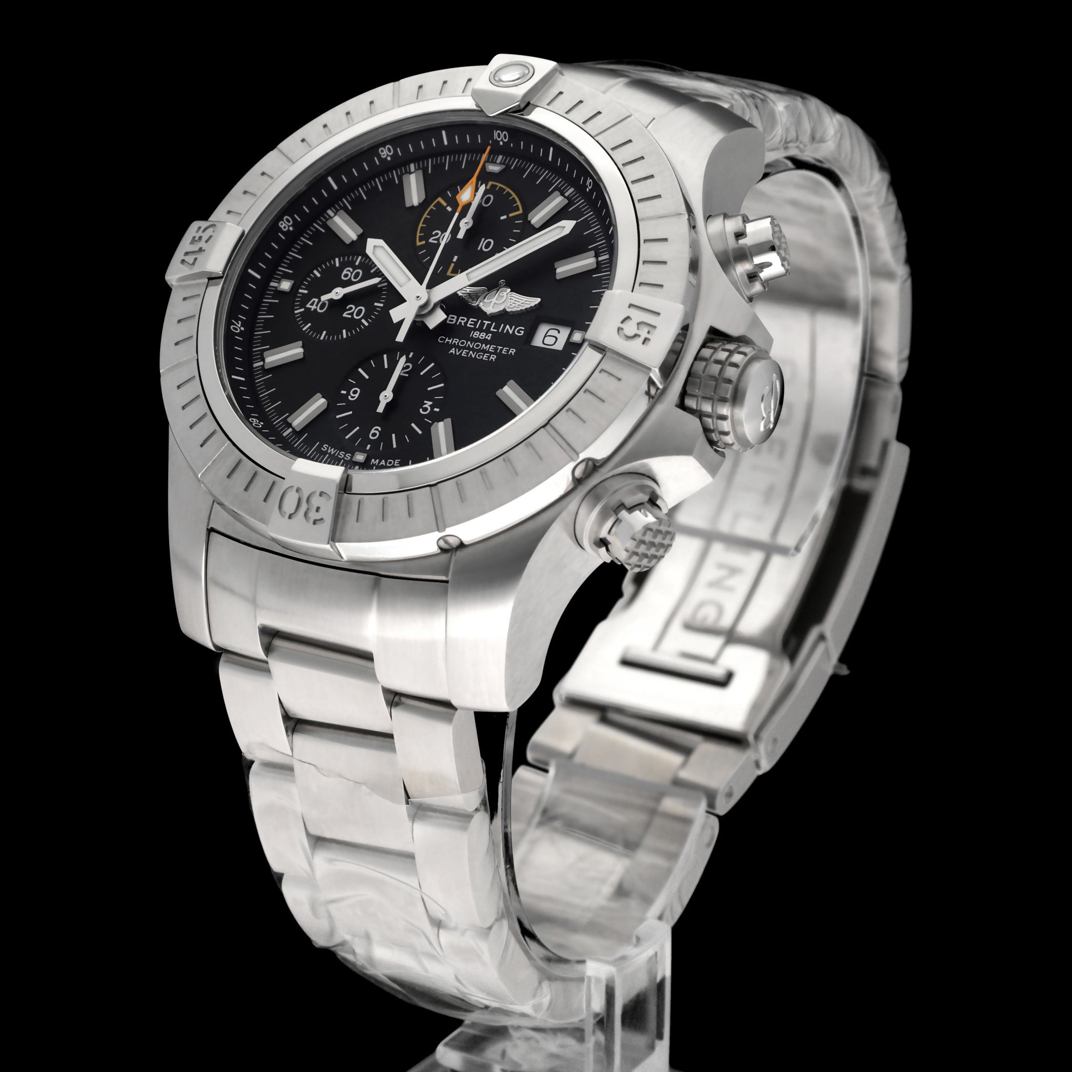 Breitling Avenger A13317 - 2024 - Breitling horloge - Breitling kopen - Breitling heren horloge - Trophies Watches