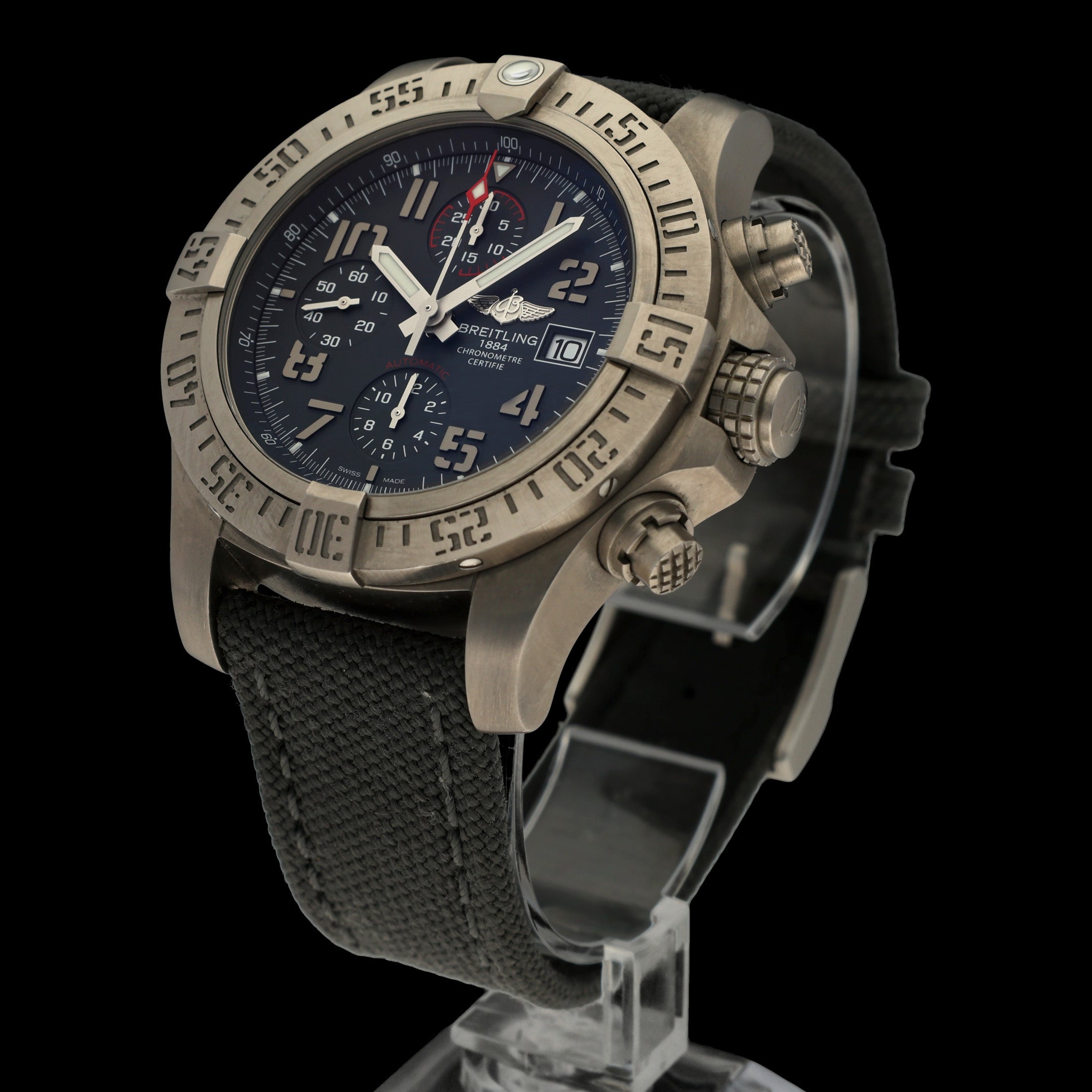 Breitling Avenger Bandit E13383 - 2018 - Breitling horloge - Breitling kopen - Breitling heren horloge - Trophies Watches
