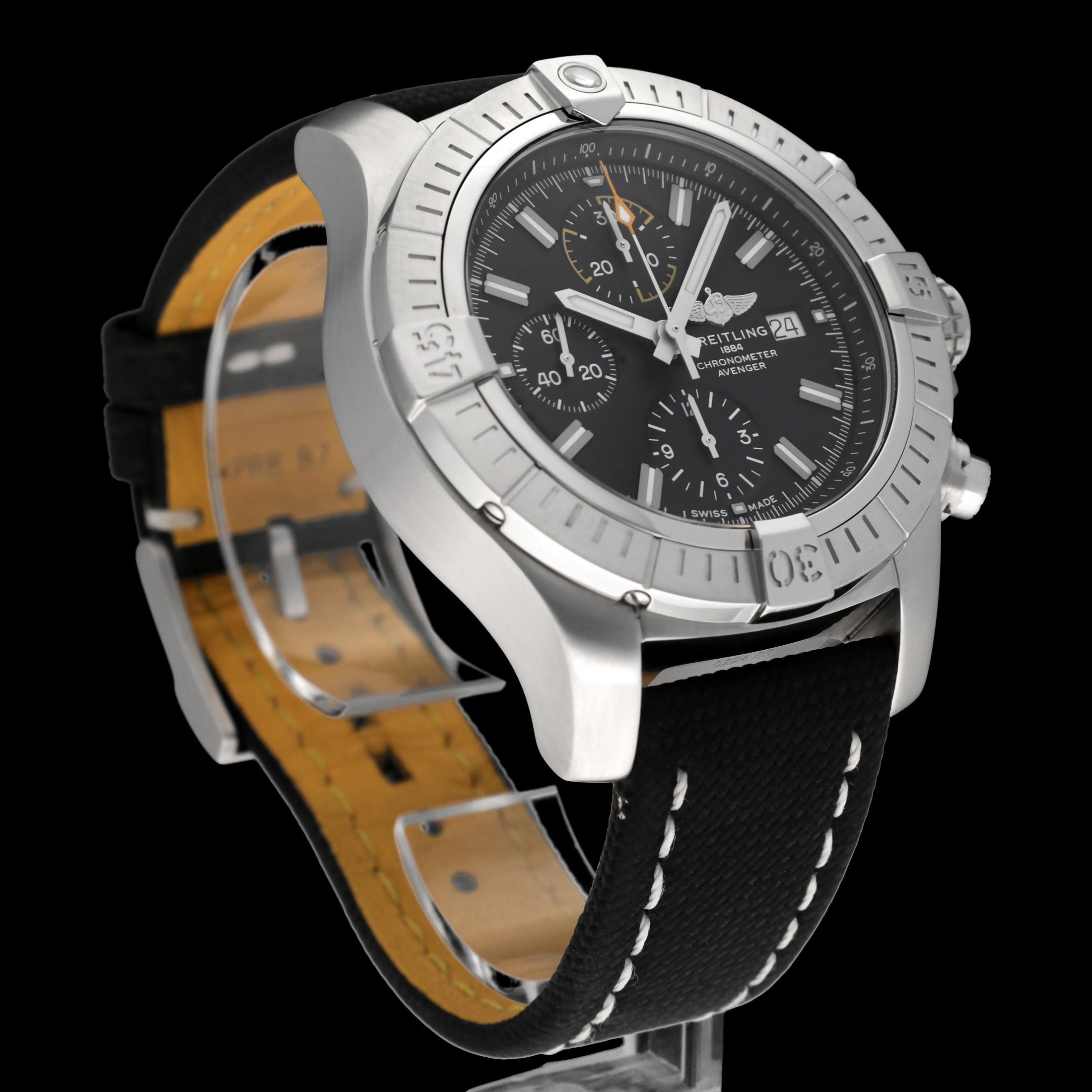 Breitling Avenger A13317 - 2026 - Breitling horloge - Breitling kopen - Breitling heren horloge - Trophies Watches