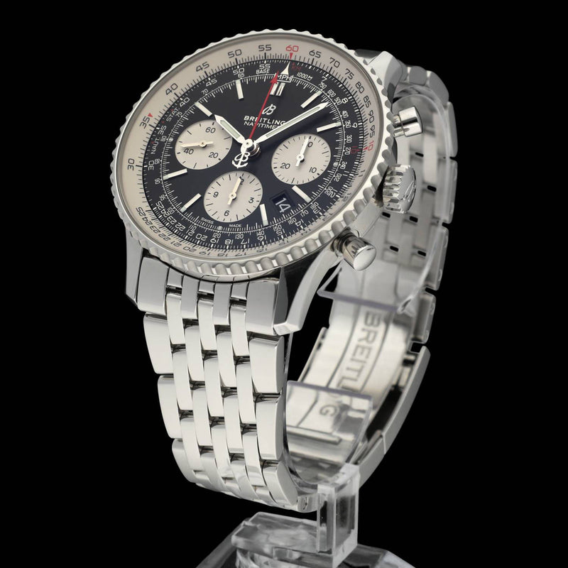 Breitling Navitimer 01 AB0121 - 2018 - Breitling horloge - Breitling kopen - Breitling heren horloge - Trophies Watches