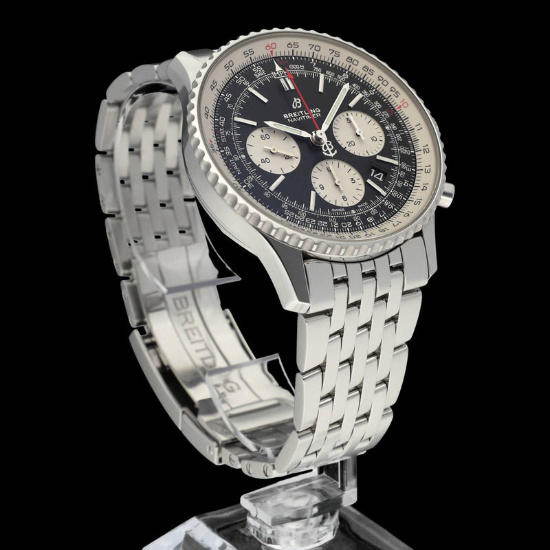 Breitling Navitimer 01 AB0121 - 2018 - Breitling horloge - Breitling kopen - Breitling heren horloge - Trophies Watches