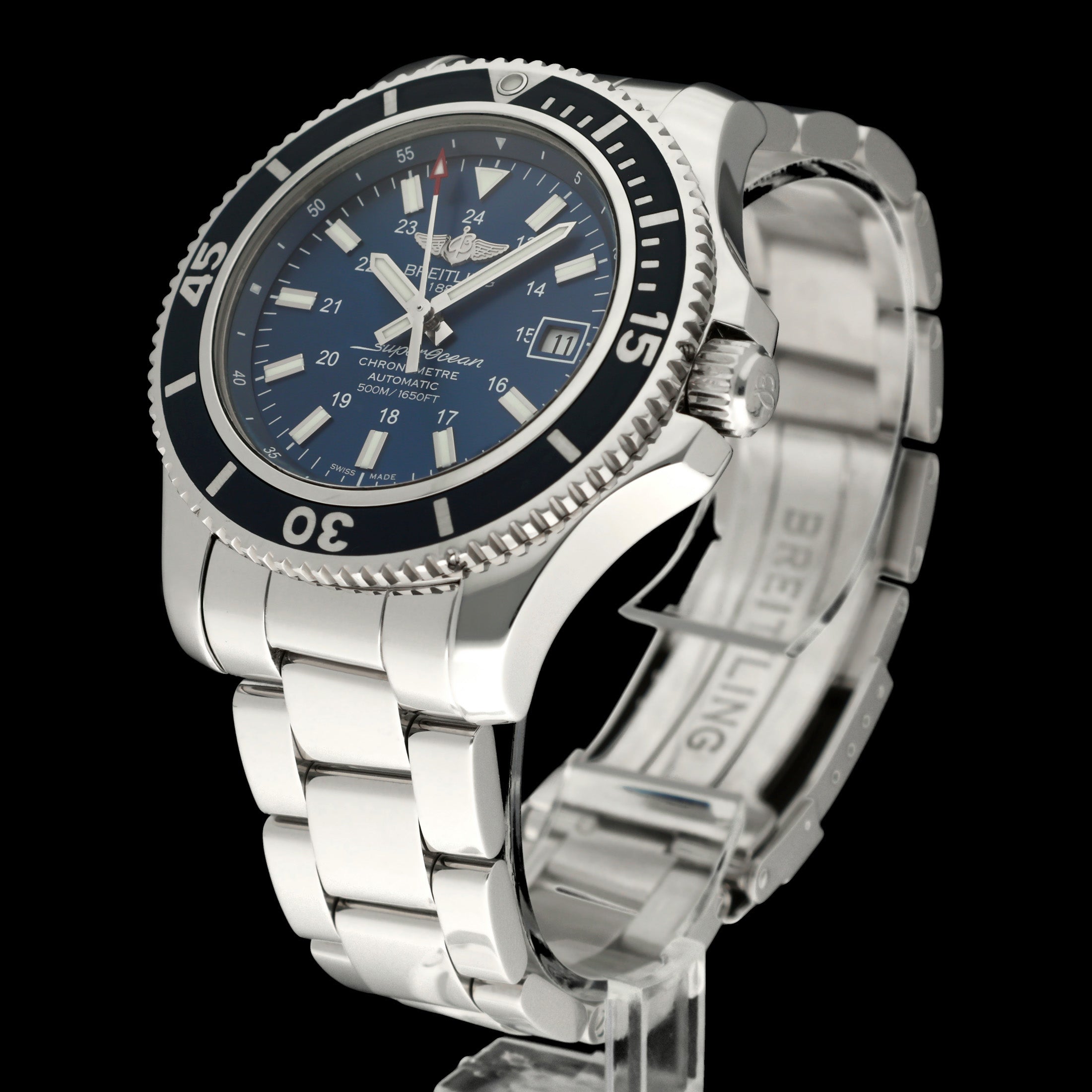 Breitling Superocean 42 A17365 - 2021 - Breitling horloge - Breitling kopen - Breitling heren horloge - Trophies Watches