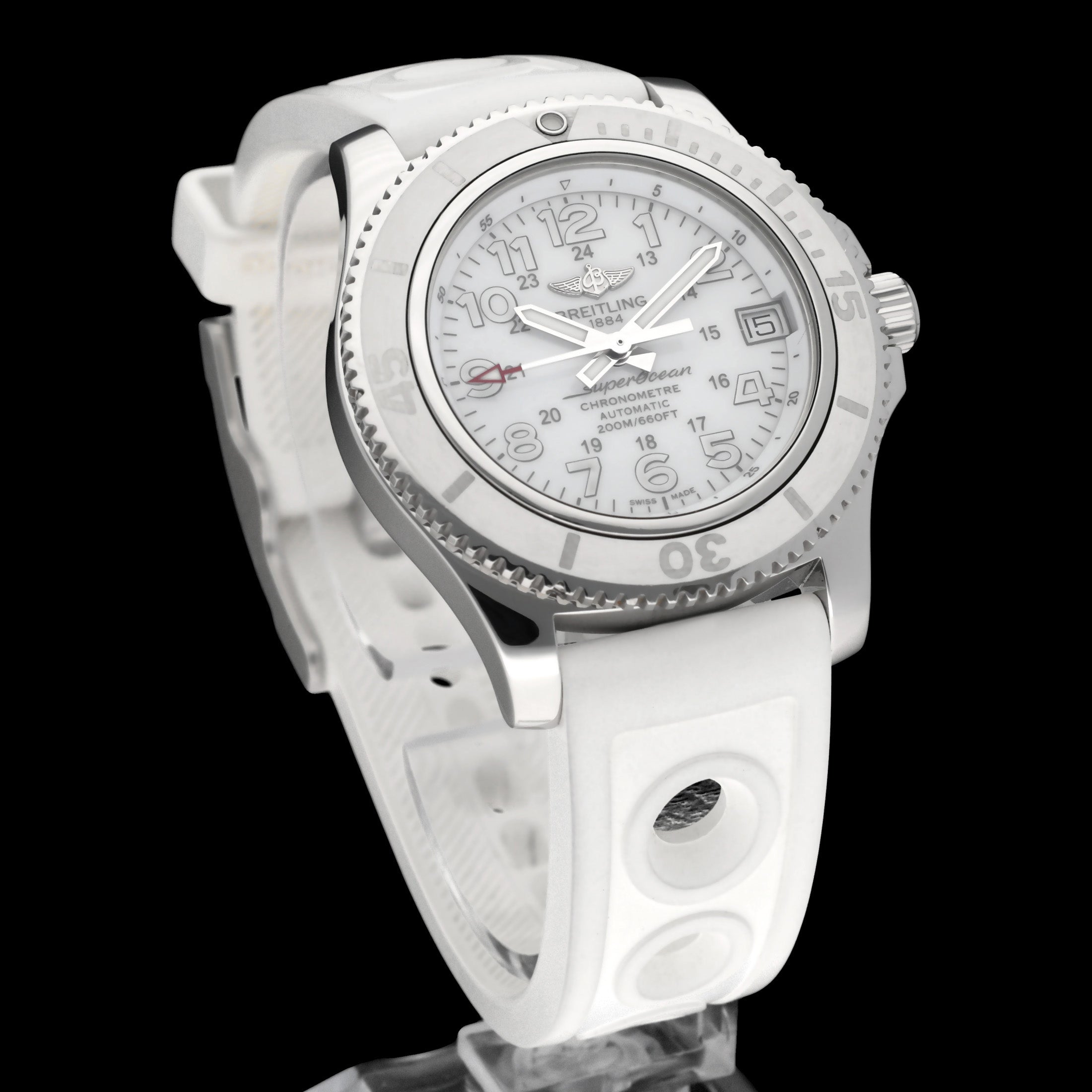 Breitling Superocean II 36 A17312 - 2018 - Breitling horloge - Breitling kopen - Breitling dames horloge - Trophies Watches