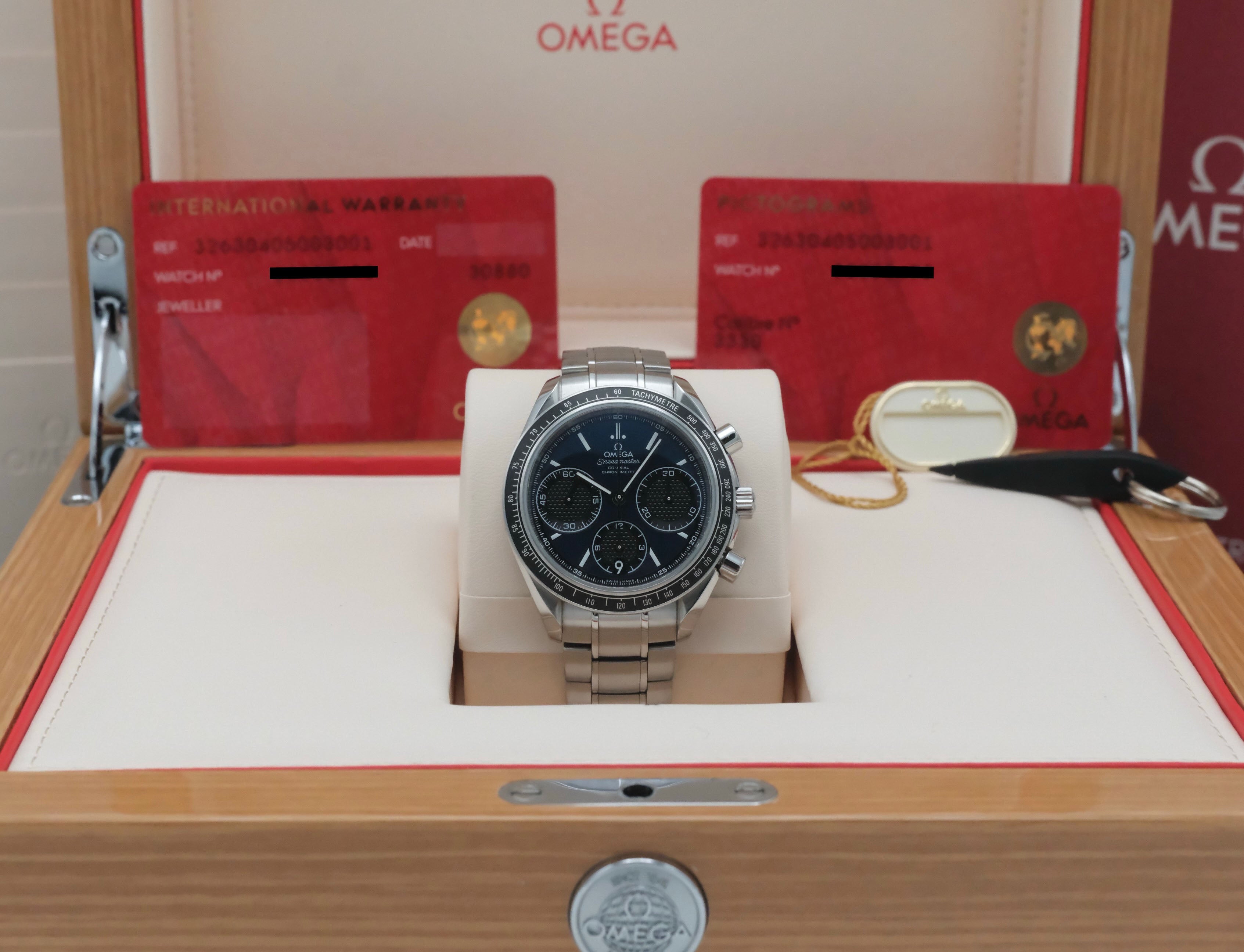 Omega Speedmaster 326.30.40.50.03.001 - 2020 - Omega horloge - Omega kopen - Omega heren horloges - Trophies Watches