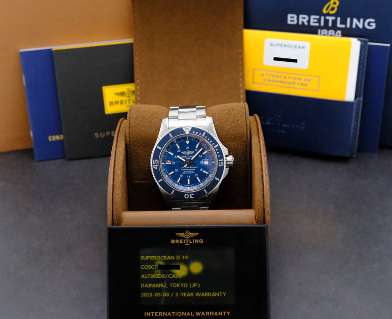 Breitling Superocean II 44 A17392 - 2019 - Breitling horloge - Breitling kopen - Breitling heren horloge - Trophies Watches