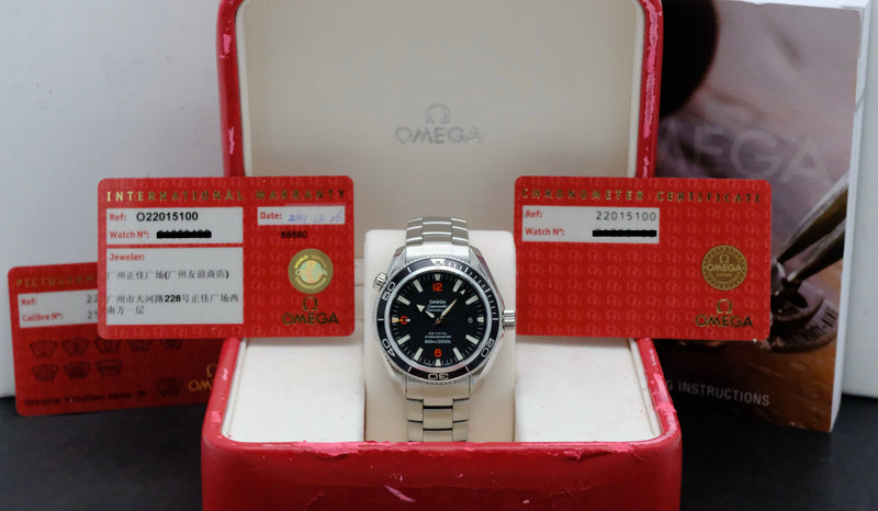 Omega Seamaster Planet Ocean 2201.51.00 - 2011 - Omega horloge - Omega kopen - Omega heren horloge - Trophies Watches