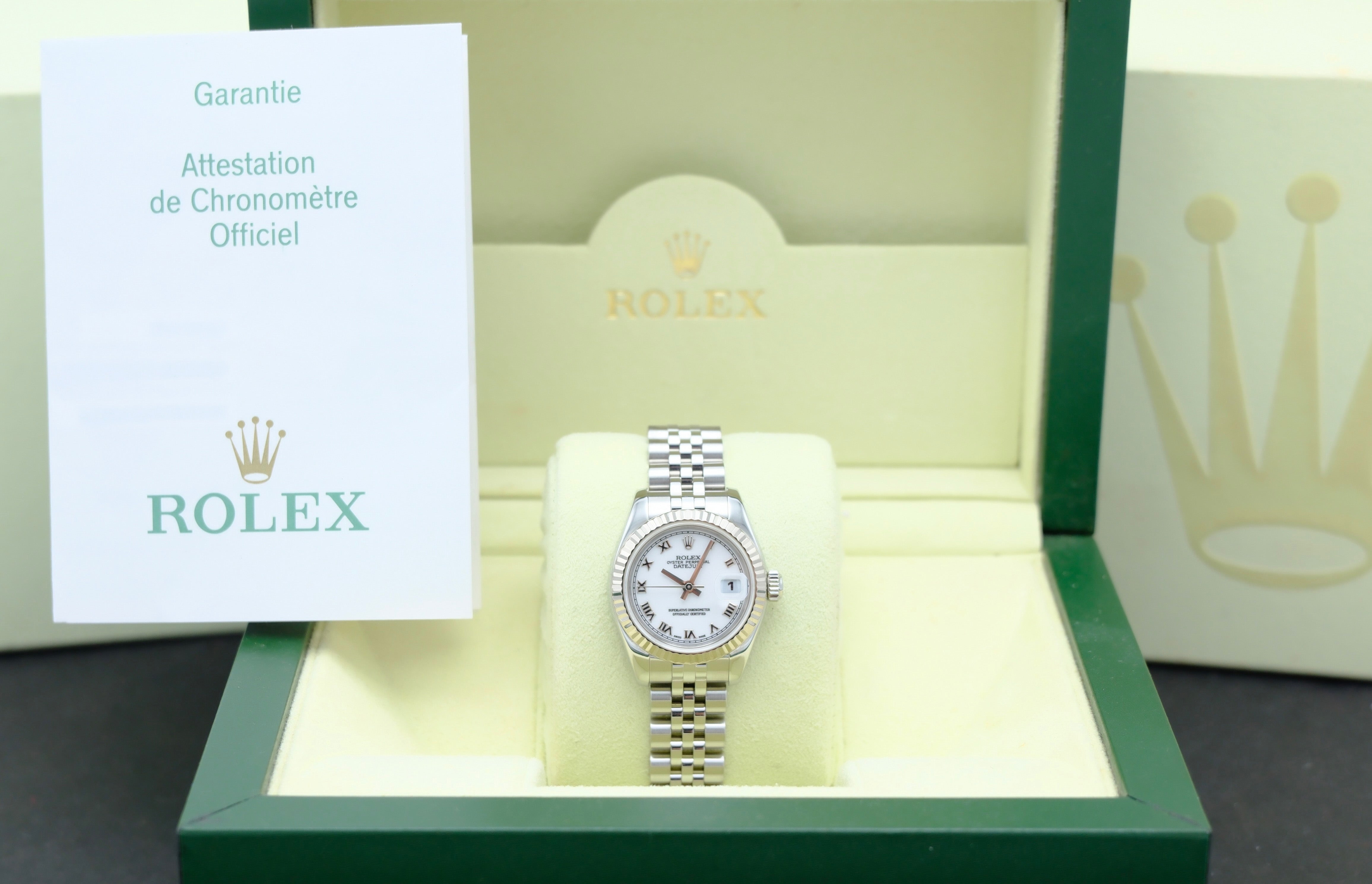 Rolex Oyster Perpetual Lady Datejust 179174 - 2006 - Rolex horloge - Rolex kopen - Rolex dames horloge - Trophies Watches