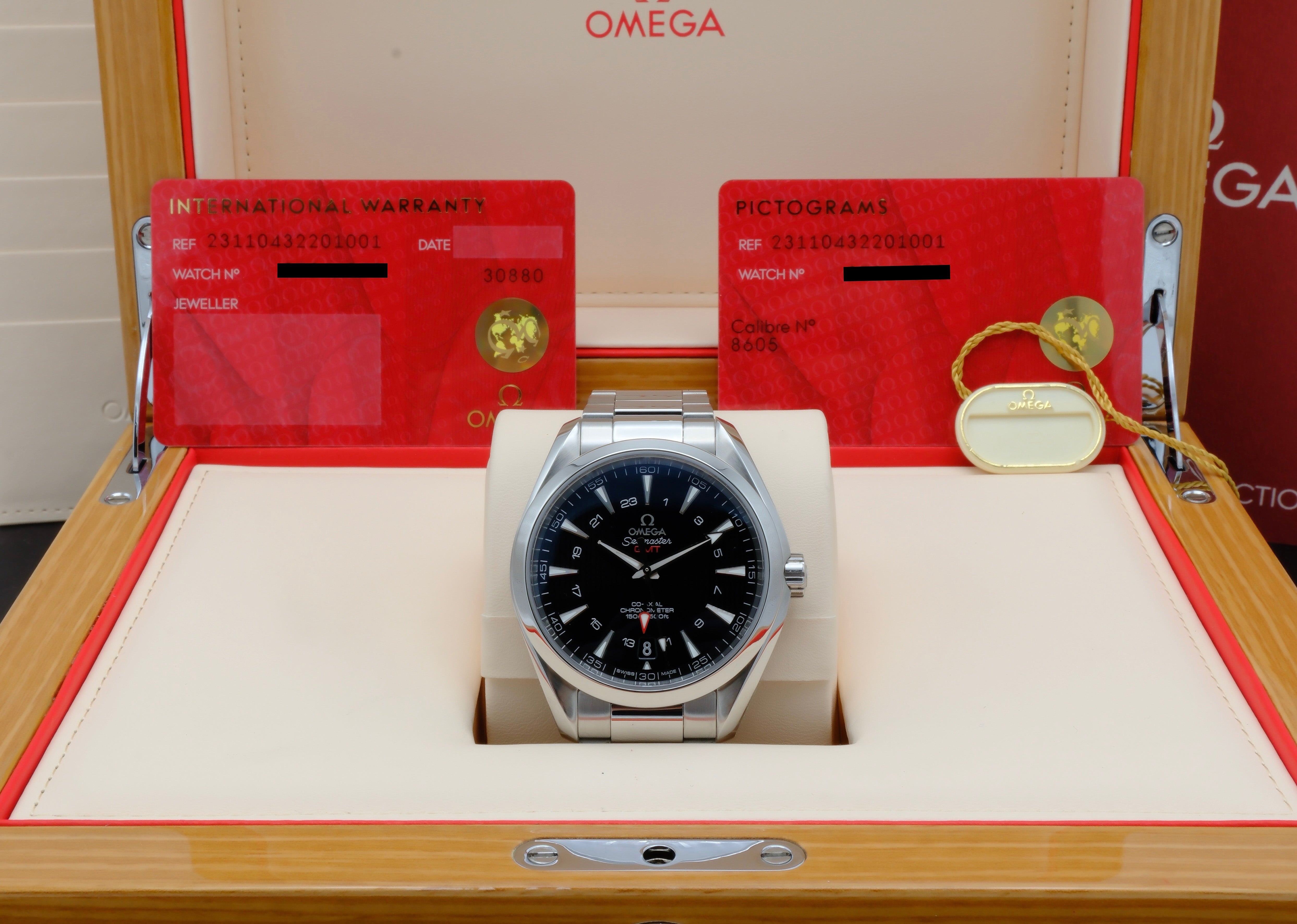 Omega Seamaster Aqua Terra Gmt Co-axial 231.10.43.22.01.001 - 2019 - Omega horloge - Omega kopen - Omega heren horloge - Trophies Watches