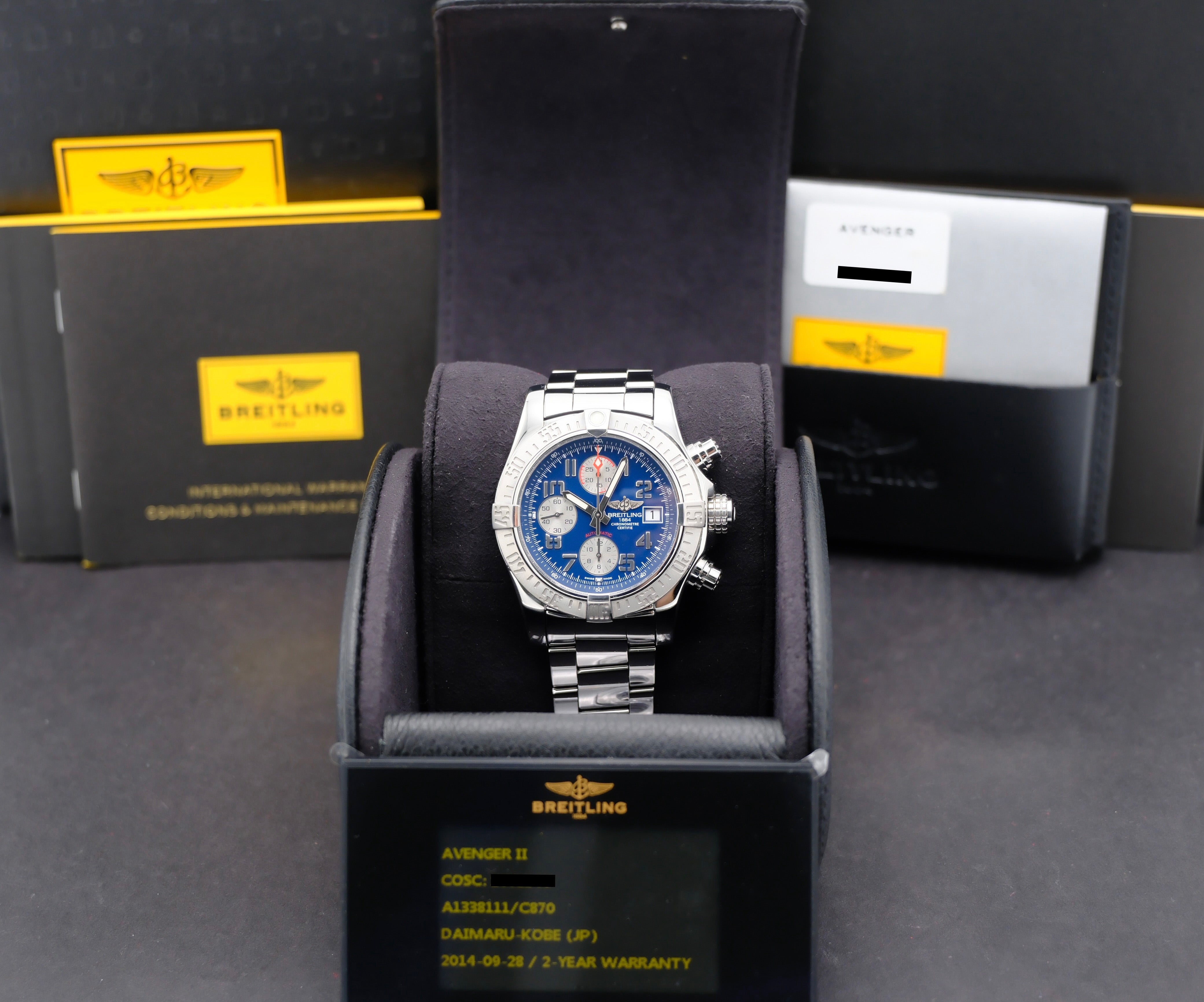 Breitling Avenger II A13381 - 2014 - Breitling horloge - Breitling kopen - Breitling heren horloge - Trophies Watches