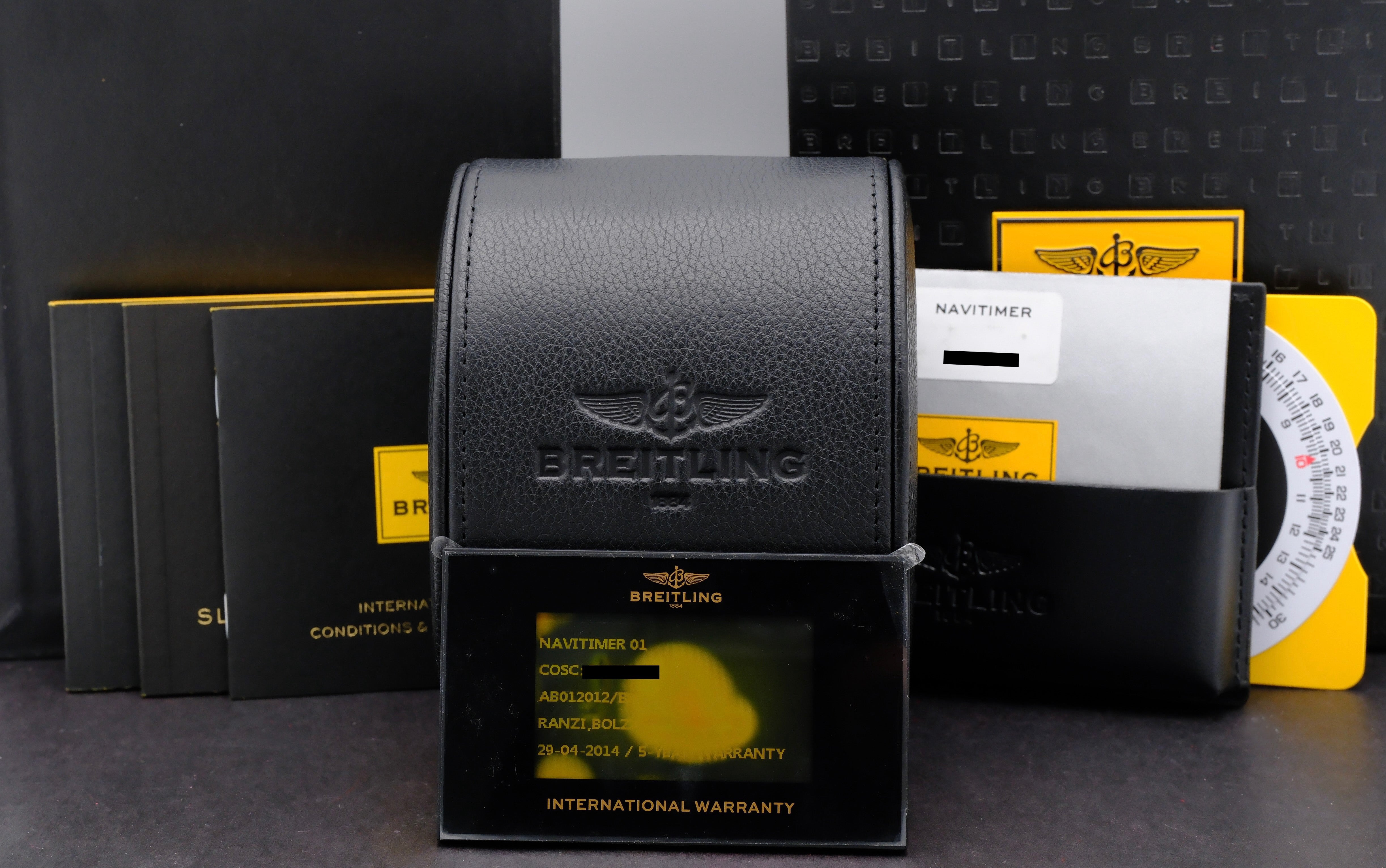 Breitling Navitimer 01 AB0120 - 2014 - Breitling horloge - Breitling kopen - Breitling heren horloge - Trophies Watches