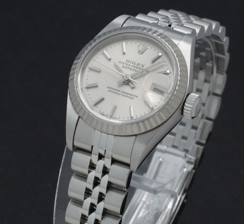 Rolex Oyster Perpetual Lady Datejust 69174 - 1999 - Rolex horloge - Rolex kopen - Rolex dames horloge - Trophies Watches