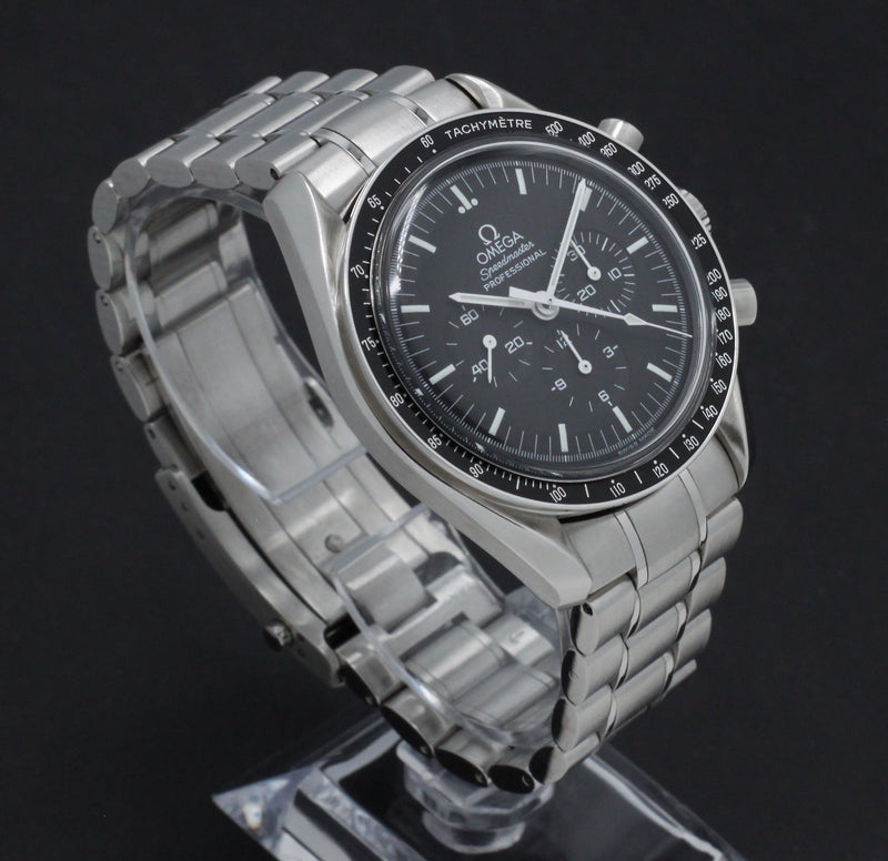 Omega Speedmaster 3572.50.00 - 2000 - Omega horloge - Omega kopen - Omega heren horloges - Trophies Watches