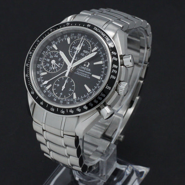 Omega Speedmaster Day Date 3220.50.00 - 2008 - Omega horloge - Omega kopen - Omega heren horloge - Trophies Watches