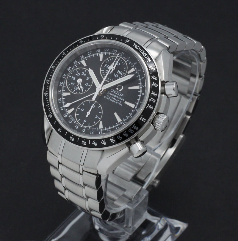 Omega Speedmaster Day Date 3220.50.00 - 2008 - Omega horloge - Omega kopen - Omega heren horloge - Trophies Watches