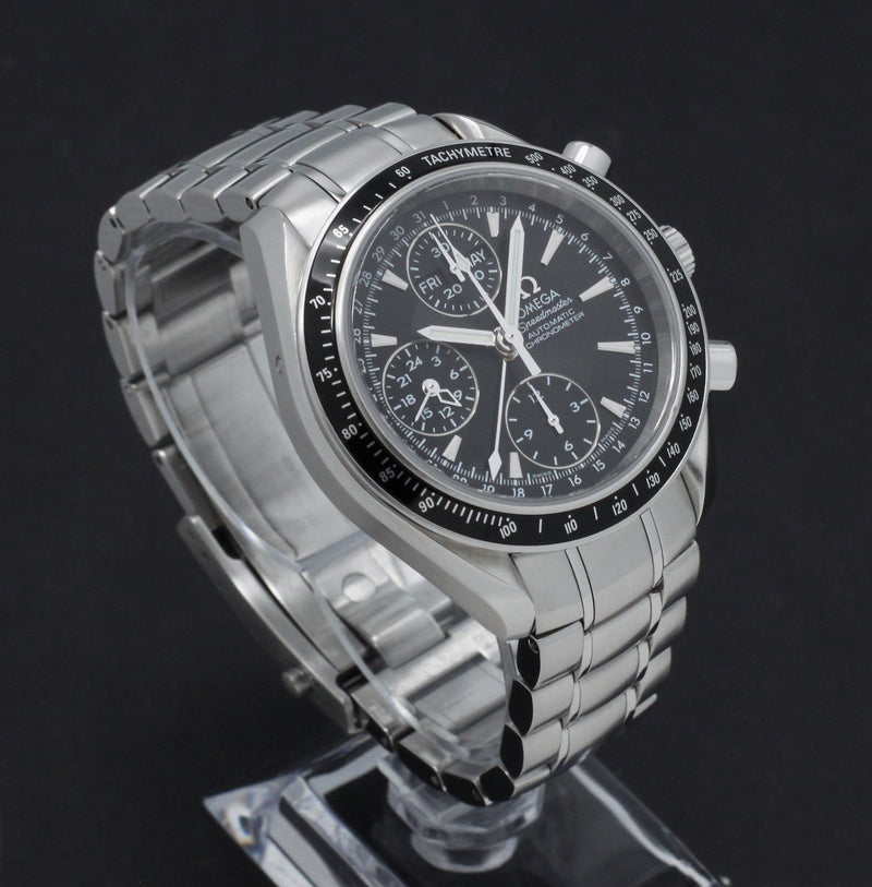 Omega Speedmaster Day Date 3220.50.00 - 2008 - Omega horloge - Omega kopen - Omega heren horloge - Trophies Watches