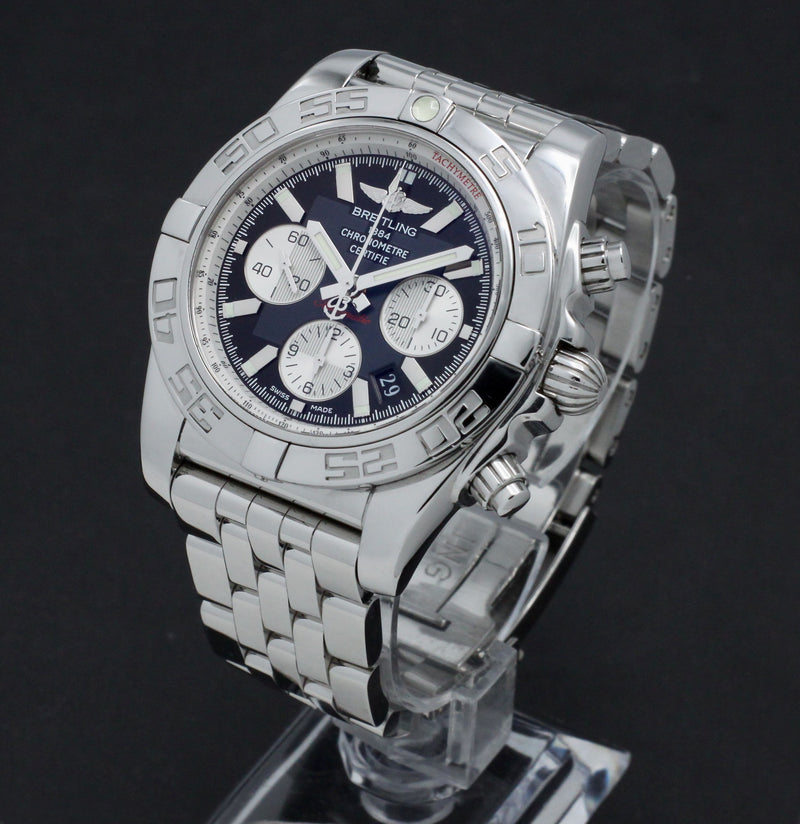 Breitling Chronomat AB0110 - 2014 - Breitling horloge - Breitling kopen - Breitling heren horloge - Trophies Watches