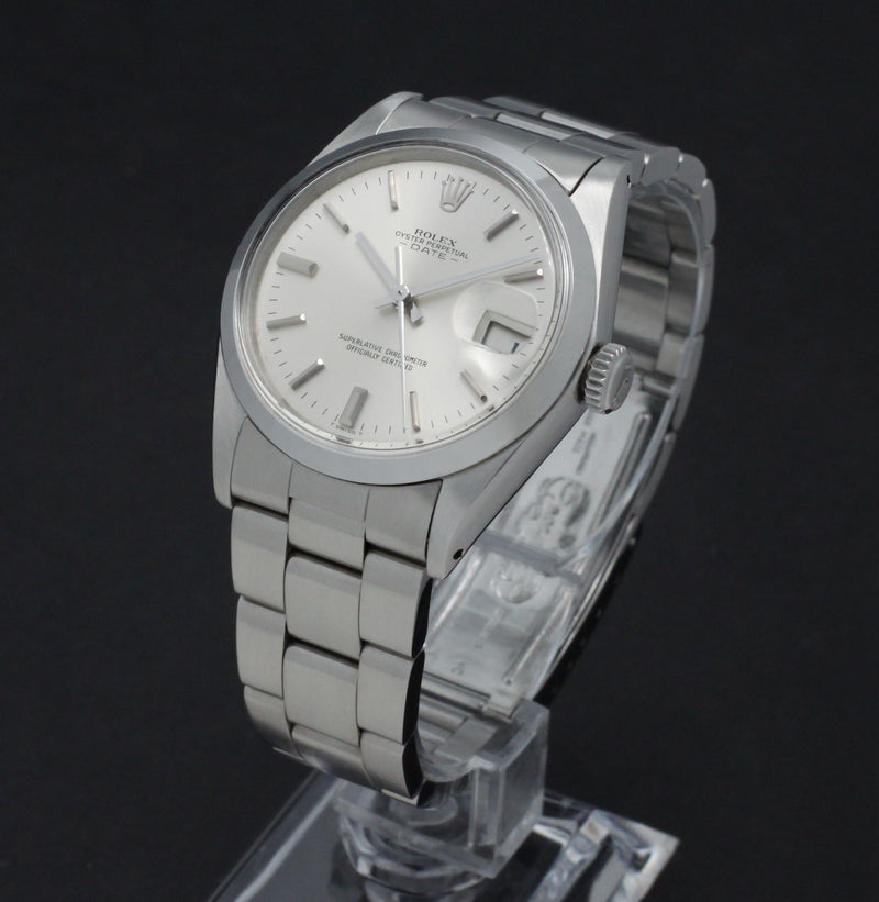 Rolex Oyster Perpetual Date 1500 serviced - 1972 - Rolex horloge - Rolex kopen - Rolex heren horloge - Trophies Watches
