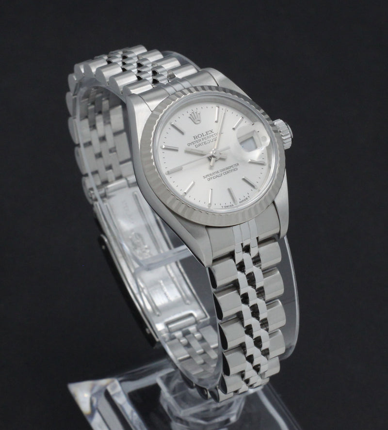 Rolex Oyster Perpetual Lady Datejust 69174 - 1999 - Rolex horloge - Rolex kopen - Rolex dames horloge - Trophies Watches