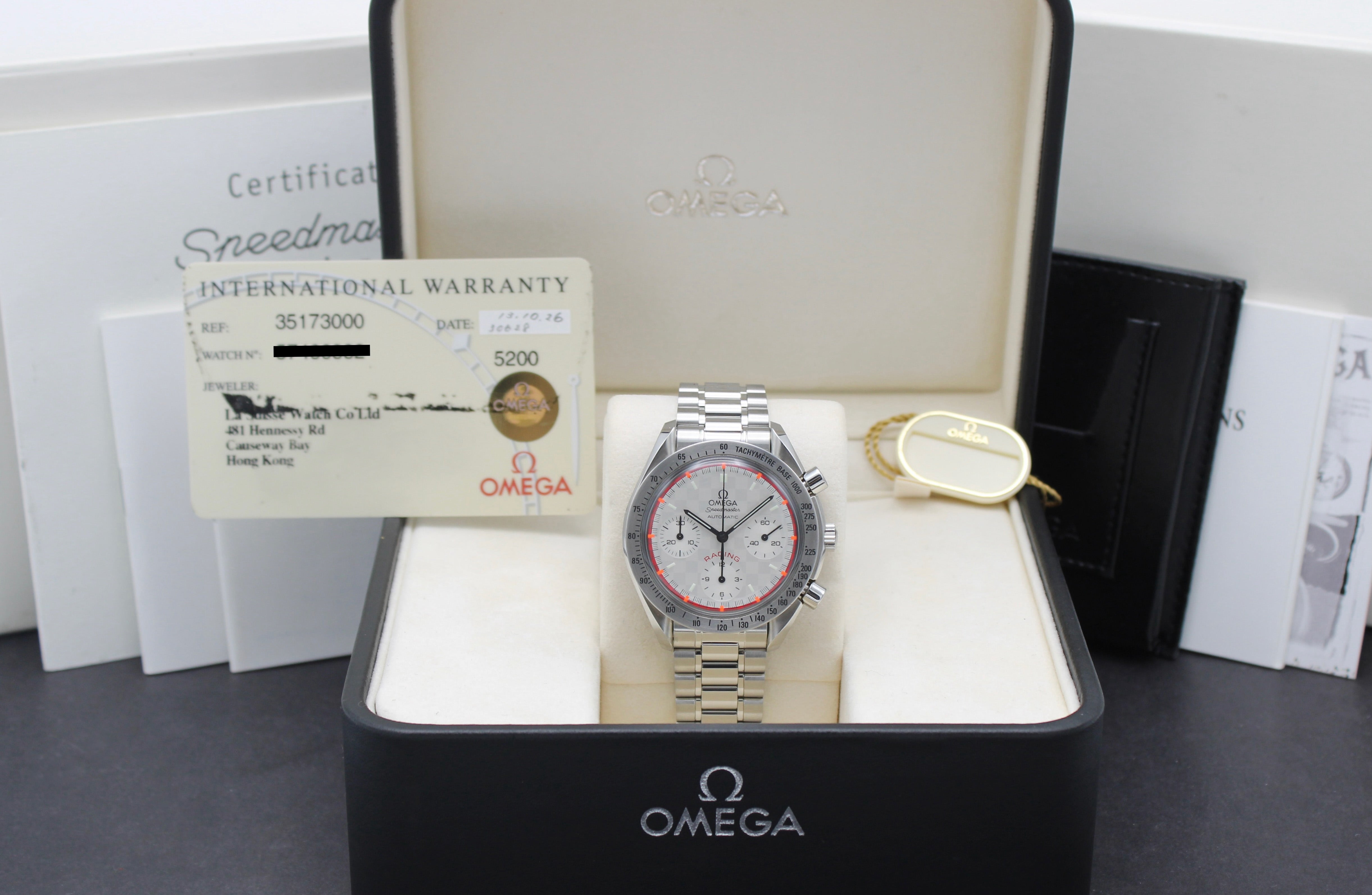 Omega Speedmaster Racing Chronograph 3517.30.00 - 2013 - Omega horloge - Omega kopen - Omega heren horloges - Trophies Watches