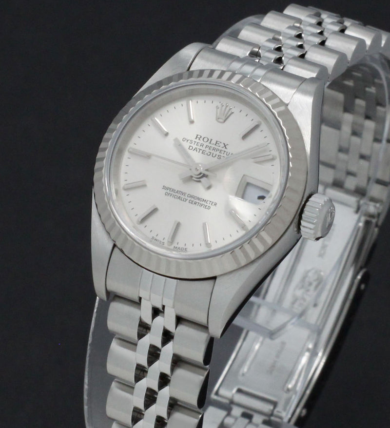 Rolex Oyster Perpetual Lady Datejust 79174 - 2001 - Rolex horloge - Rolex kopen - Rolex dames horloge - Trophies Watches