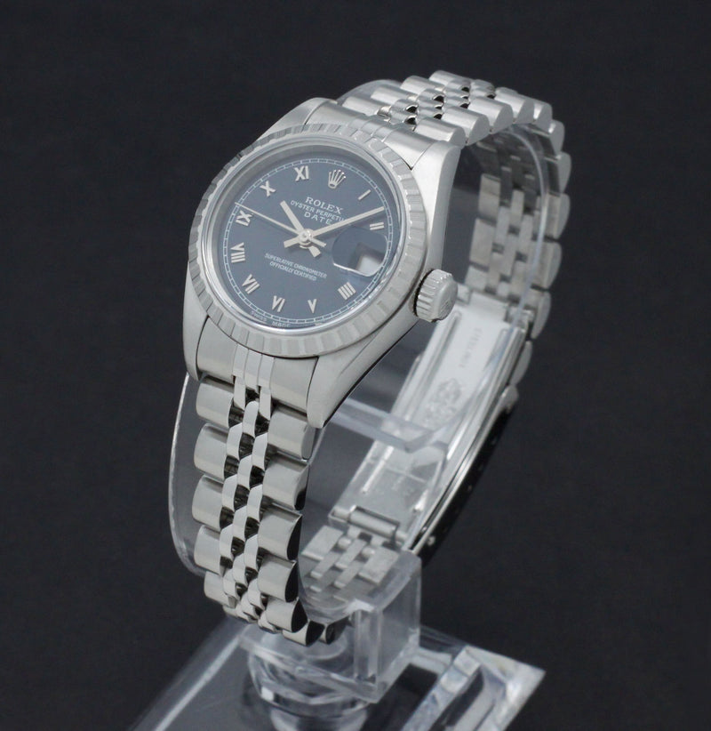 Rolex Oyster Perpetual Lady Date 69240 - 1997 - Rolex horloge - Rolex kopen - Rolex dames horloge - Trophies Watches