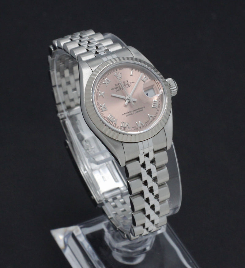 Rolex Oyster Perpetual Lady Datejust 79174 - 2004 - Rolex horloge - Rolex kopen - Rolex dames horloge - Trophies Watches