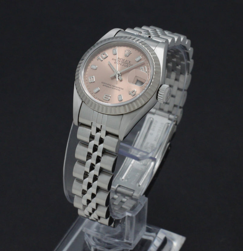 Rolex Oyster Perpetual Lady Datejust 69174 - 1999 - Rolex horloge - Rolex kopen - Rolex dames horloge - Trophies Watches