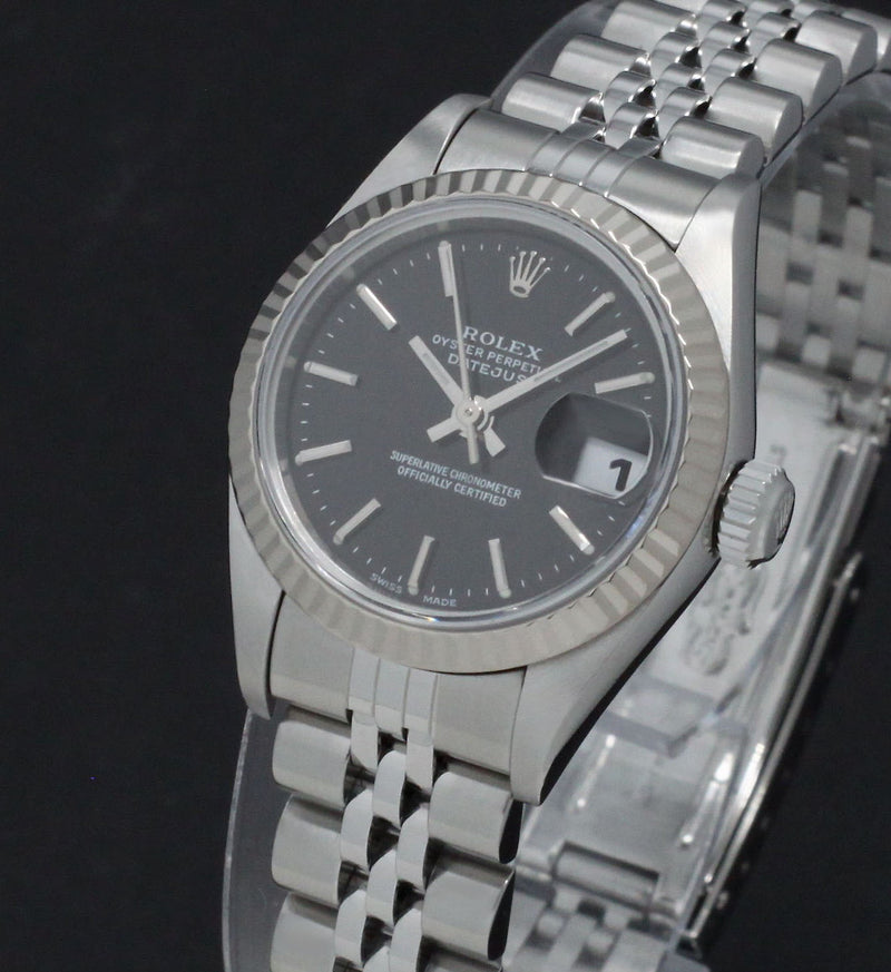 Rolex Oyster Perpetual Lady Datejust 79174 - 2003 - Rolex horloge - Rolex kopen - Rolex dames horloge - Trophies Watches