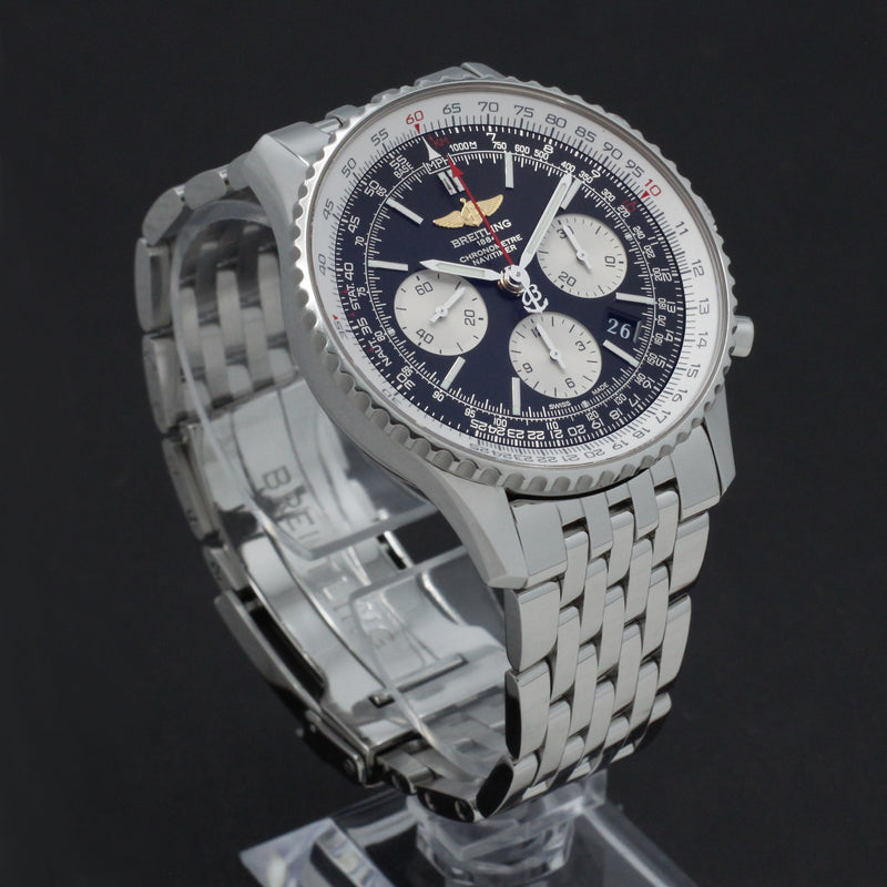 Breitling Navitimer 01 AB0120 - 2011 - Breitling horloge - Breitling kopen - Breitling heren horloge - Trophies Watches