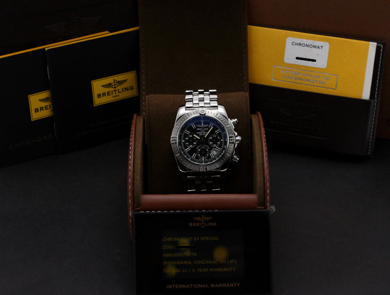 Breitling Chronomat AB0115 - Breitling horloge - Breitling kopen - Breitling heren horloge - Trophies Watches