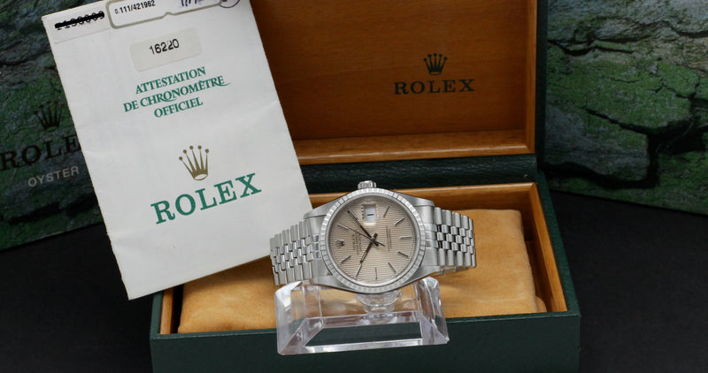 Rolex Datejust 16220 - 2001 - Rolex horloge - Rolex kopen - Rolex heren horloge - Trophies Watches