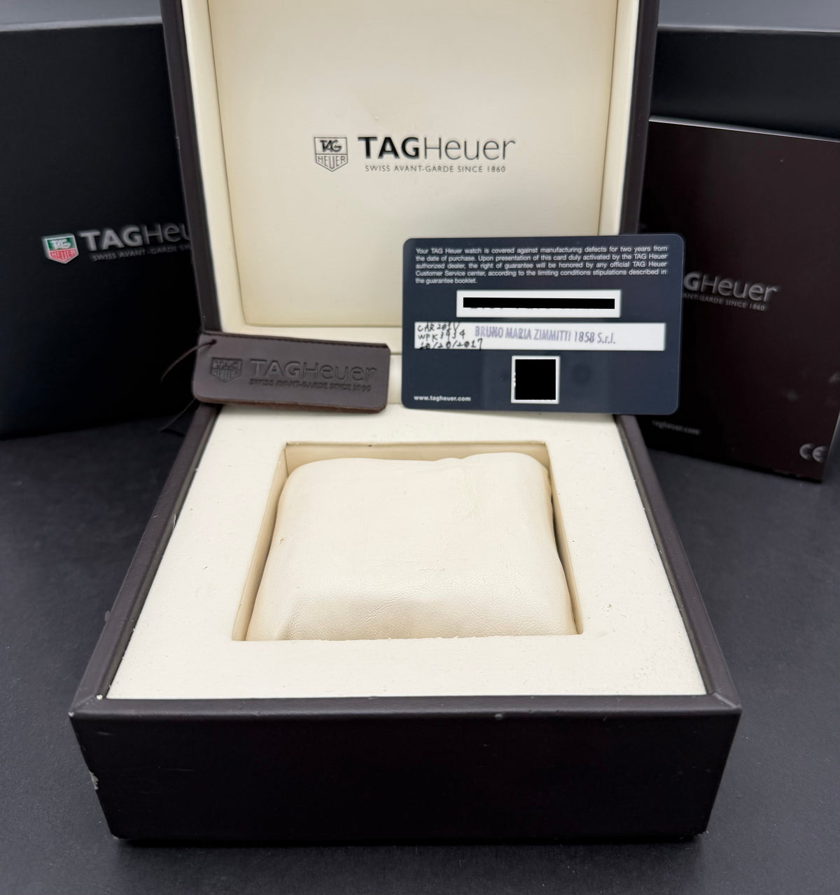 TAG Heuer Carrera WDA2112.BA0043 - 2025 - TAG Heuer horloge - TAG Heuer kopen - TAG Heuer heren horloge - Trophies Watches