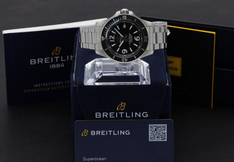 Breitling Superocean 42 A17366 - 2023 - Breitling horloge - Breitling kopen - Breitling heren horloge - Trophies Watches