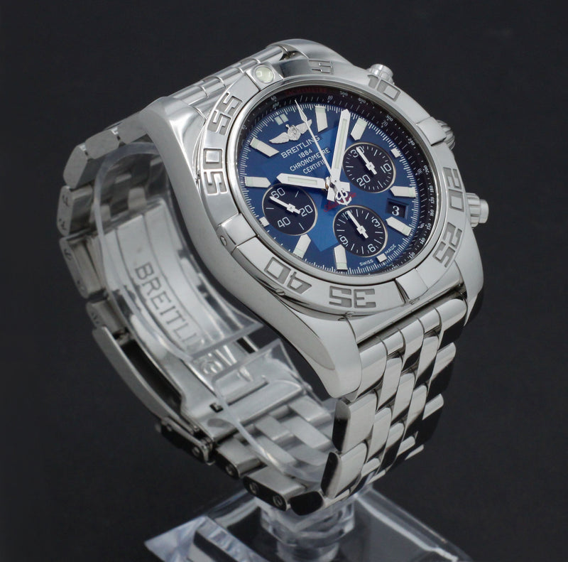 Breitling Chronomat AB0110 - Breitling horloge - Breitling kopen - Breitling heren horloge - Trophies Watches